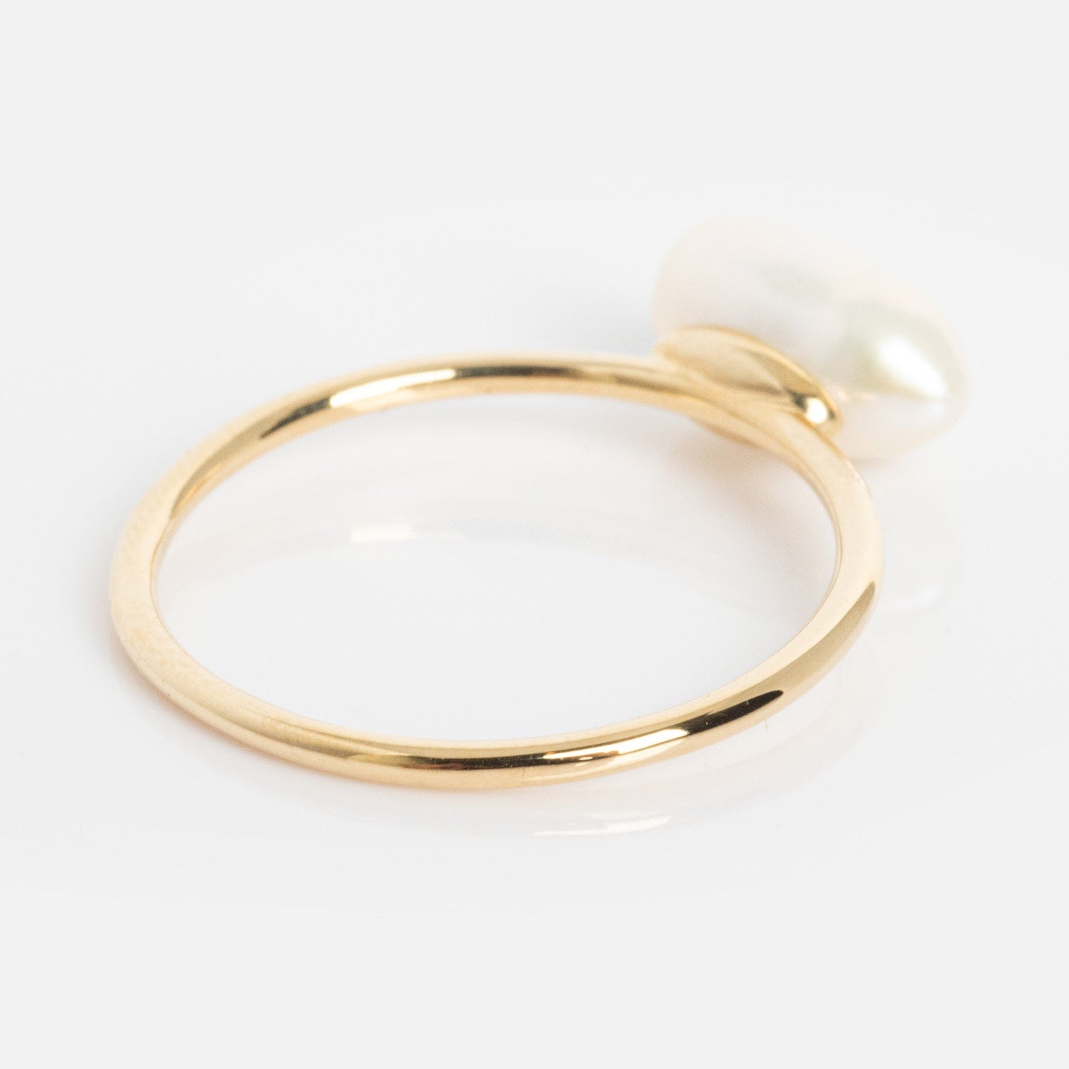 Solid Gold Organic Pearl Solitaire Ring-Koogrl