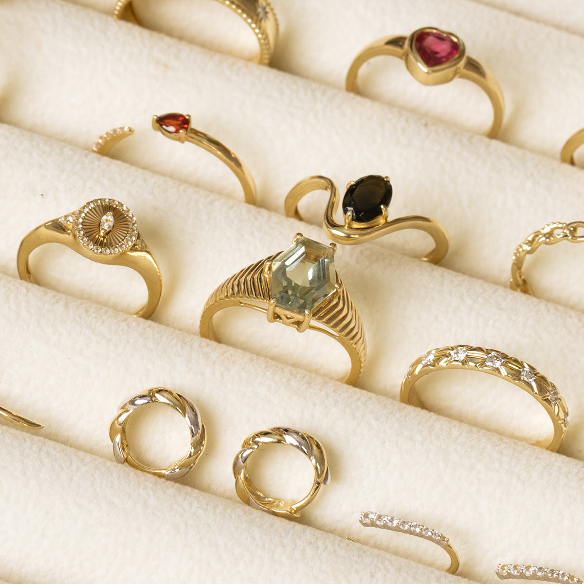 Solid Gold Green Amethyst Bold Chevron Ring-Koogrl