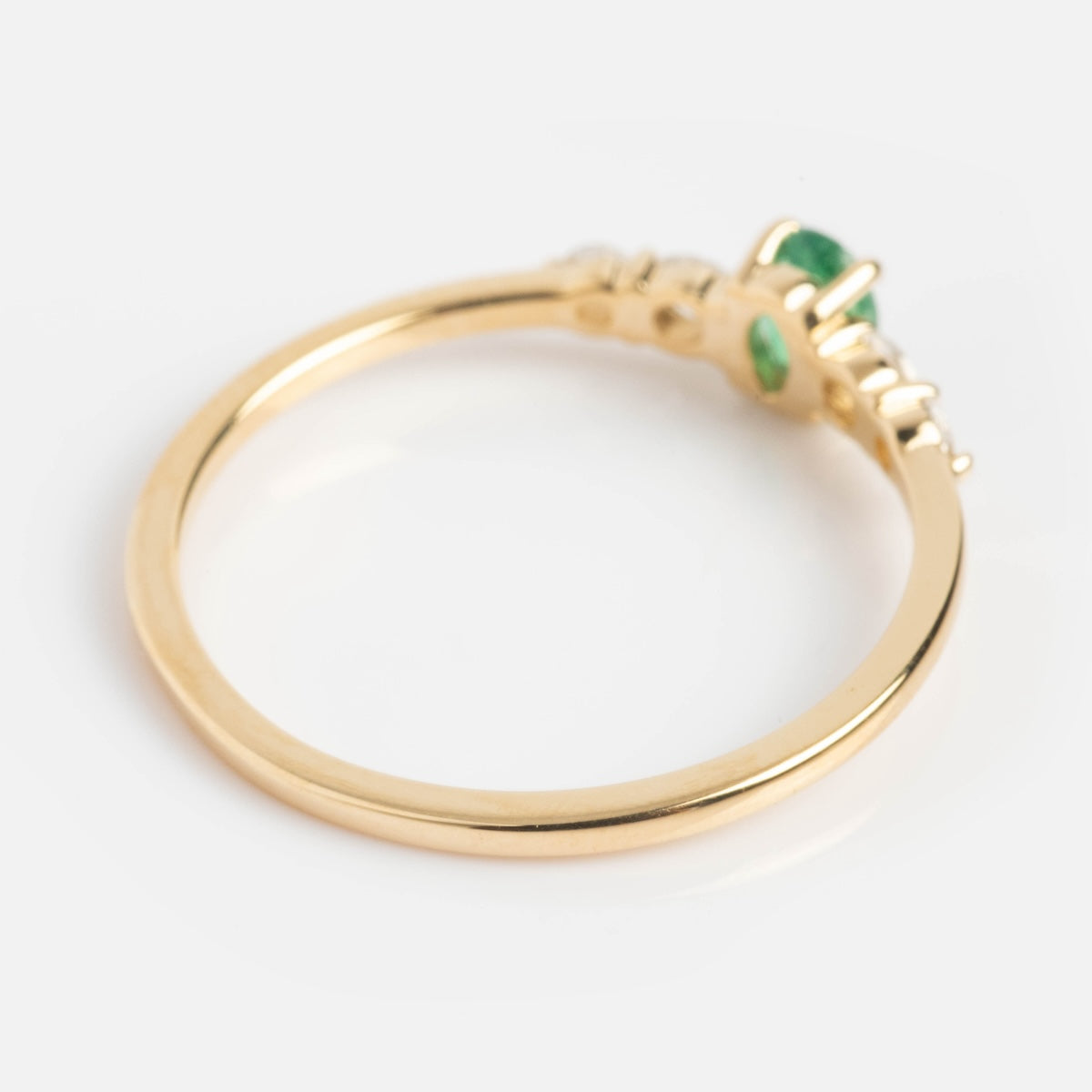 Bellatrix Oval Ring-Koogrl