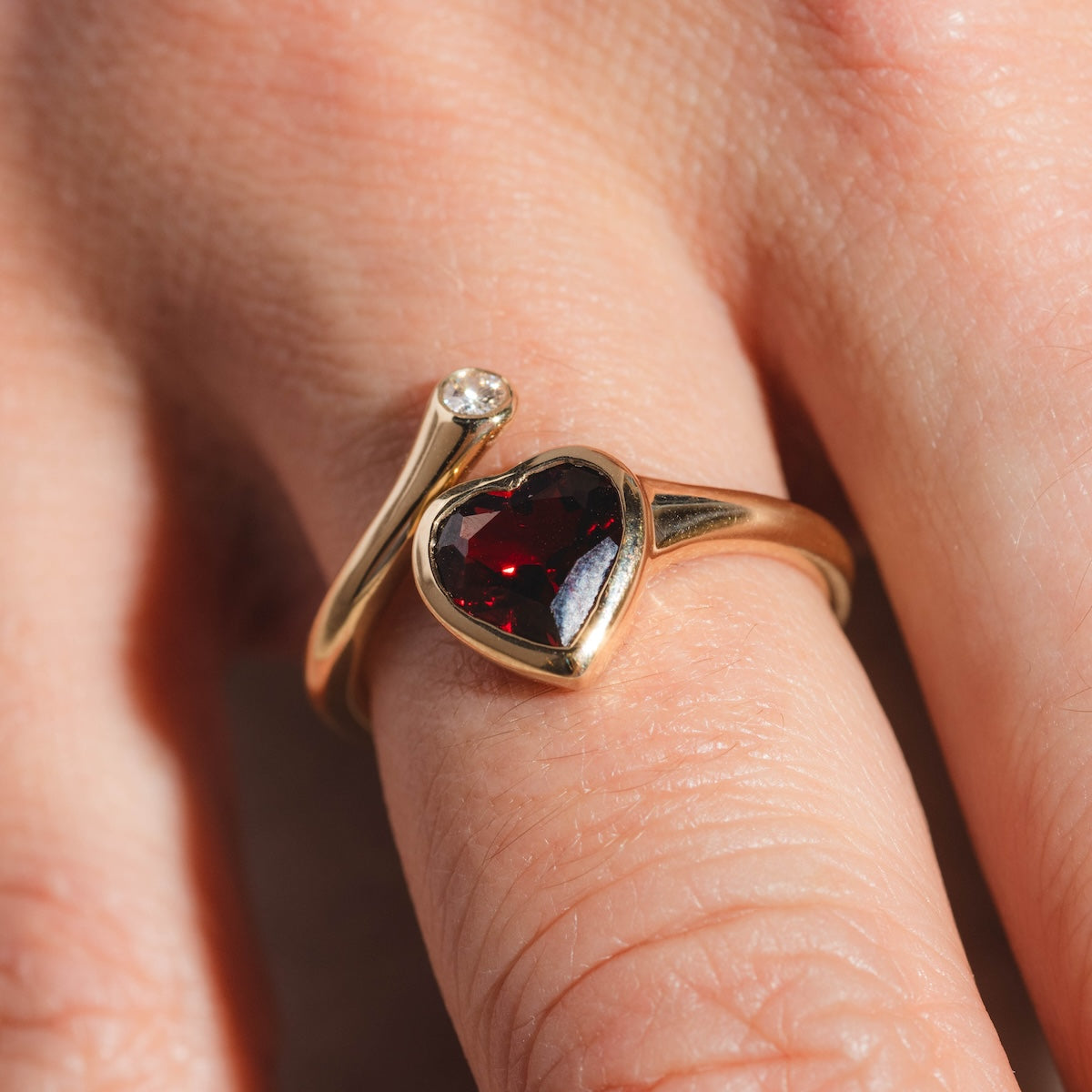 Heart Garnet and Diamond Twist Ring-Koogrl