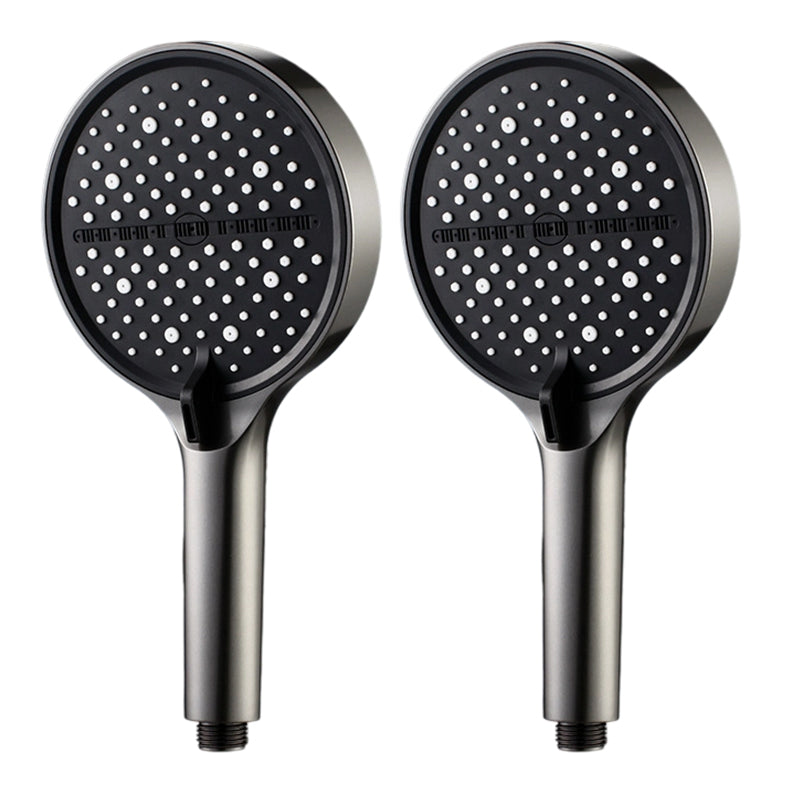🌧️ Er vandtrykket for lavt? Dette regnbrusehoved er løsningen – med otte indstillelige stråleindstillinger leverer det et sandt skybrud! 💪🚿