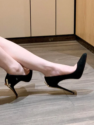 Thorn Princess | Dagger-Hilt Suede Stilettos