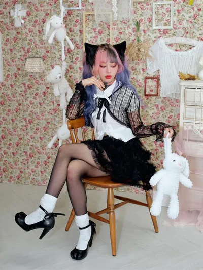 Cunning Kitten | 3D Paw-Toe High Heel Pumps