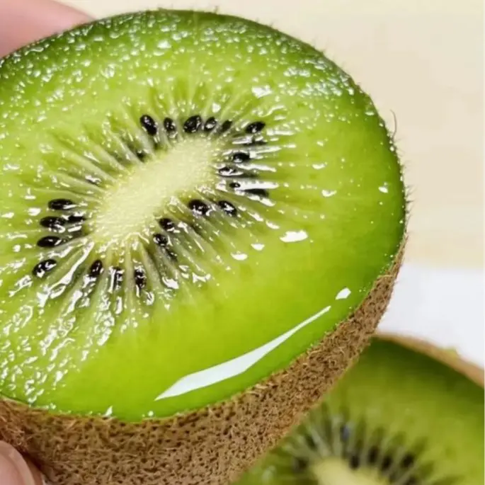 Super Sweet Juicy Kiwi Growing Kit for Home Gardens