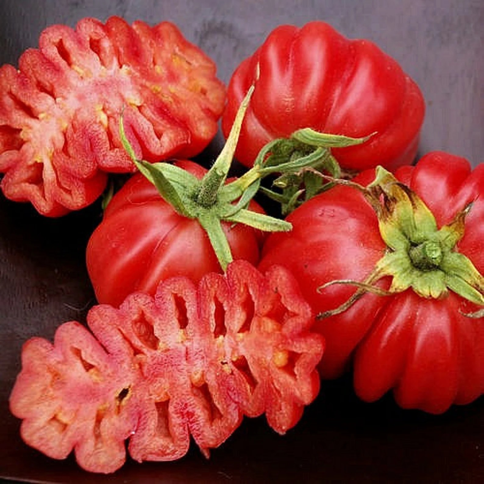 🍅 Pineapple Tomato Seeds – Sweet, Juicy, and Easy to Grow  Bring the joy of homegrown tomatoes to your garden or balcony!