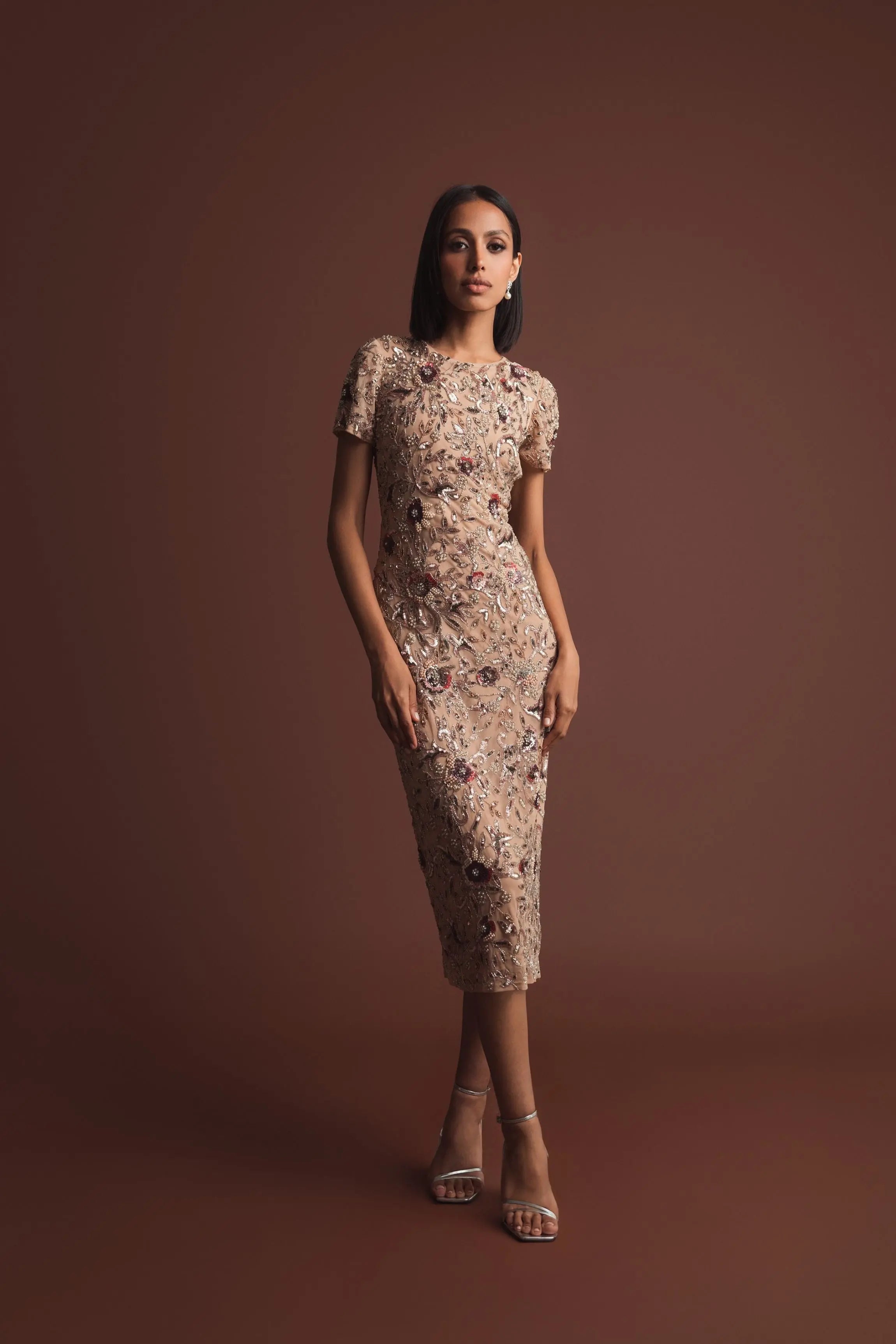 Beige Floral Embellished Short Sleeve Midi Dress-Myartka