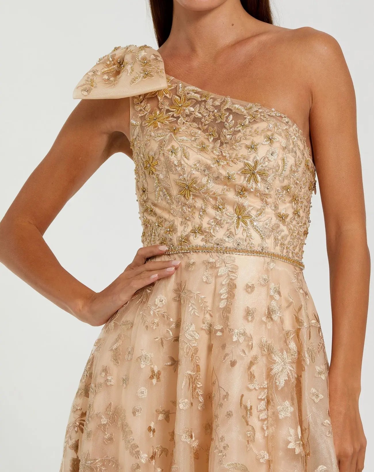 Beige Embellished Bow One Shoulder A Line Gown-Myartka
