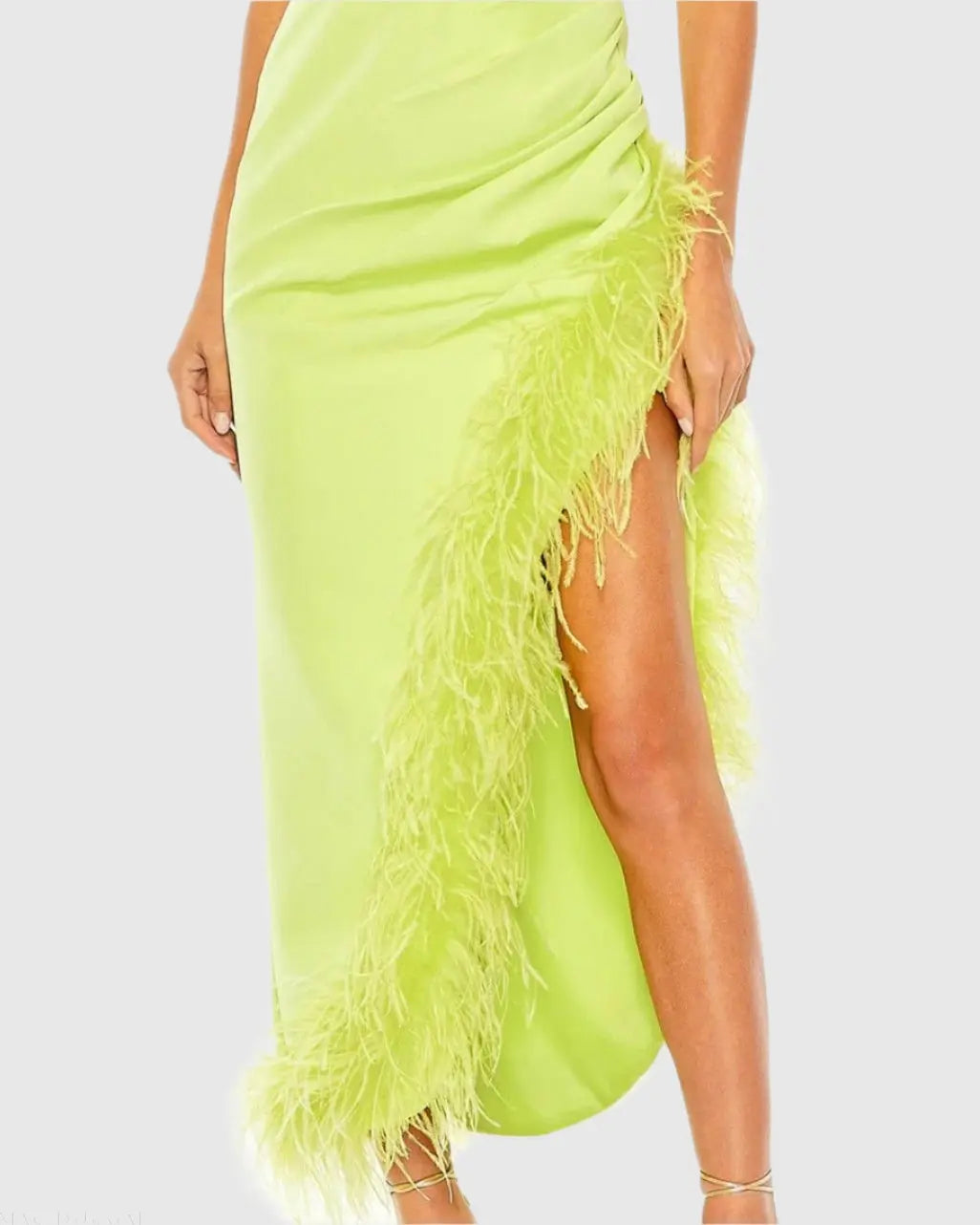 Green Ruched High-Low Sheath Dress with Feather Trim-Myartka