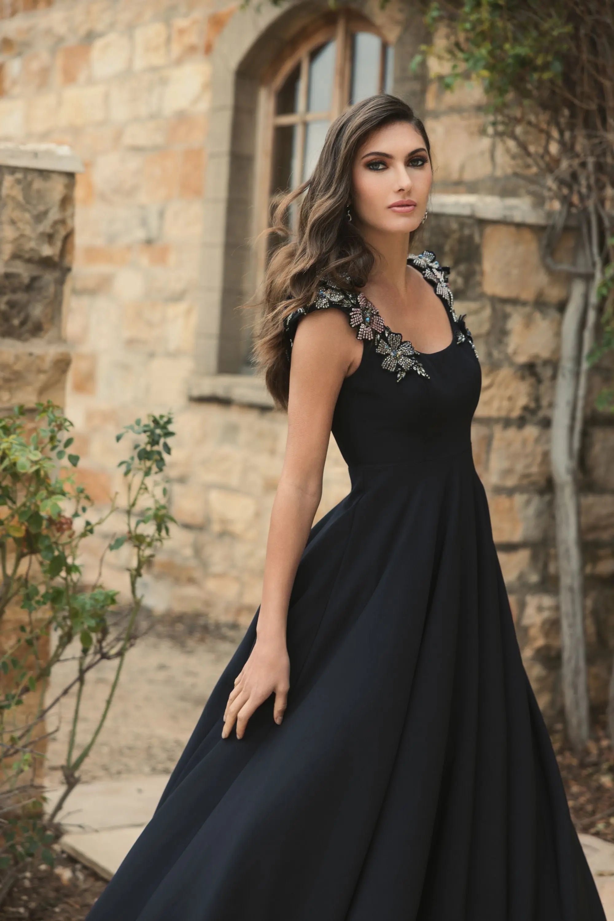 Black Crepe Sleeveless Ballgown With Rhinestone Flowers-Myartka