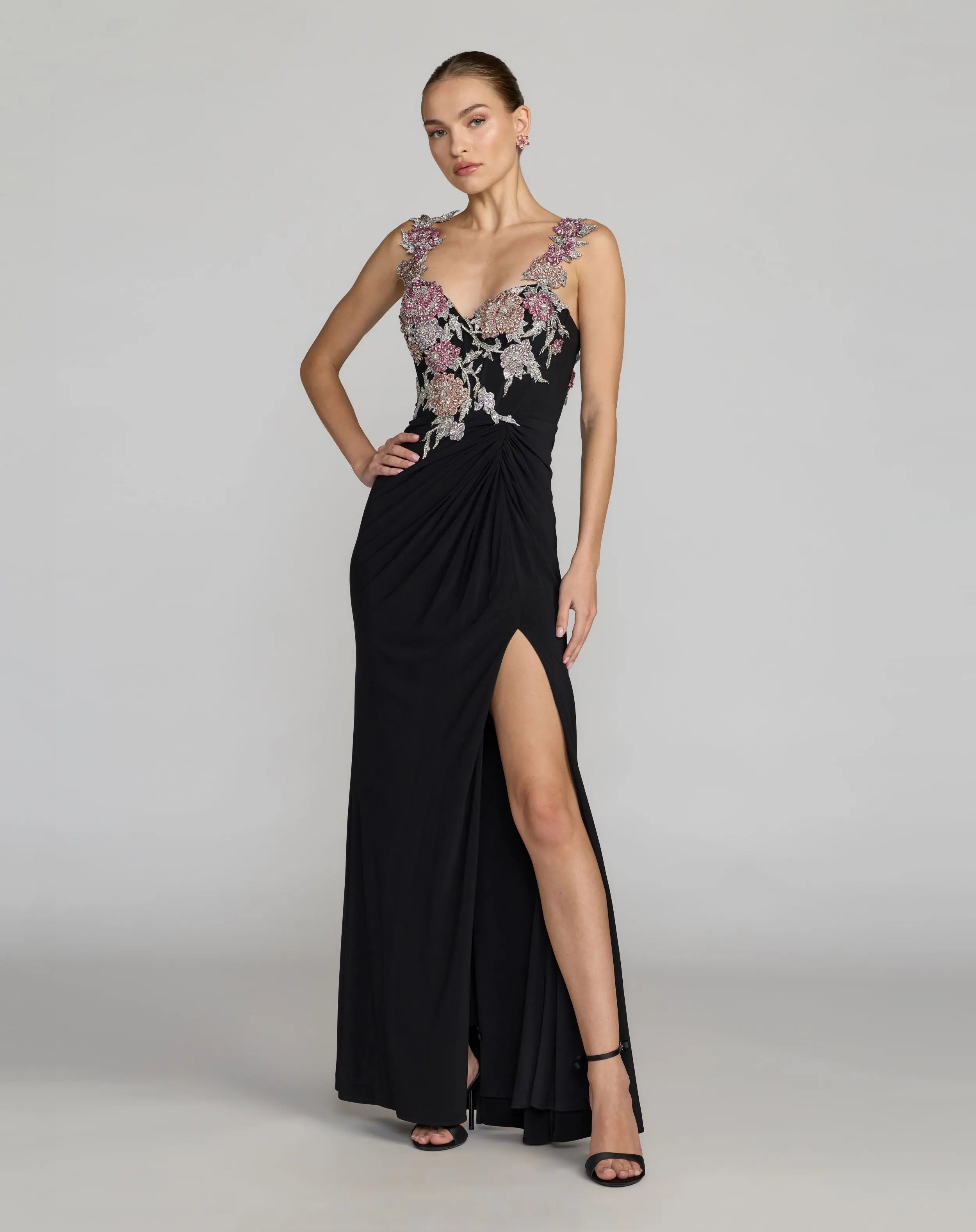 Black Sweetheart Jersey Gown With Beaded Flowers-Myartka