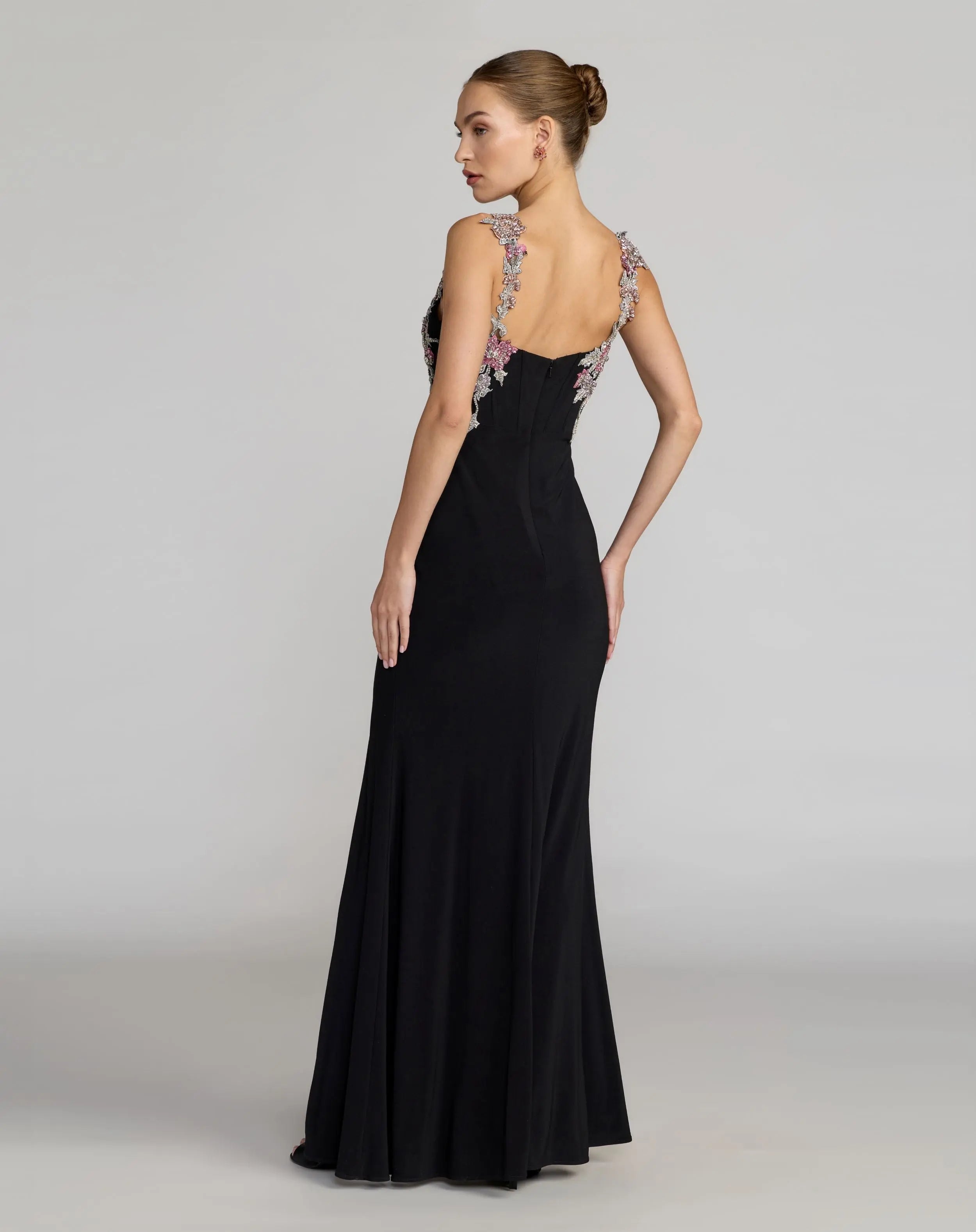 Black Sweetheart Jersey Gown With Beaded Flowers-Myartka