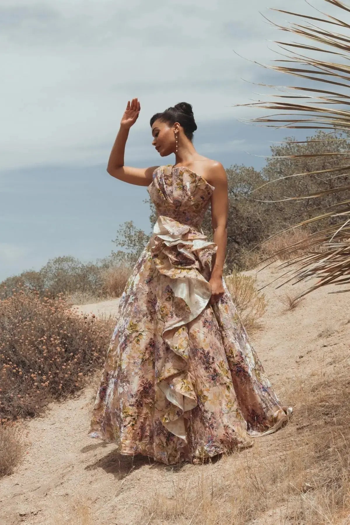 Pink Strapless Floral Ball Gown With Ruffle Detail-Myartka