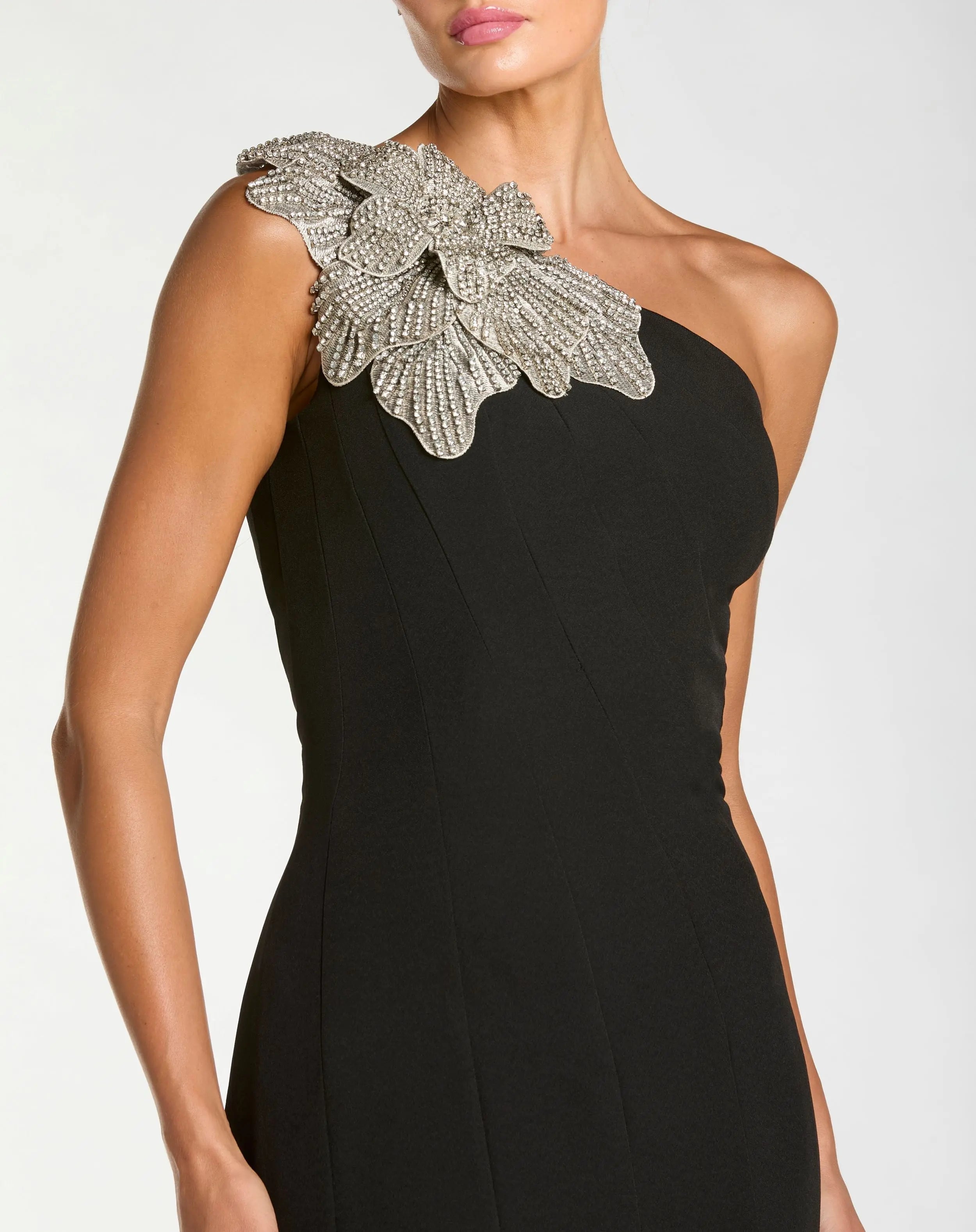 Petite Black Crepe One Shoulder Mermaid Midi Dress With Flower-Myartka