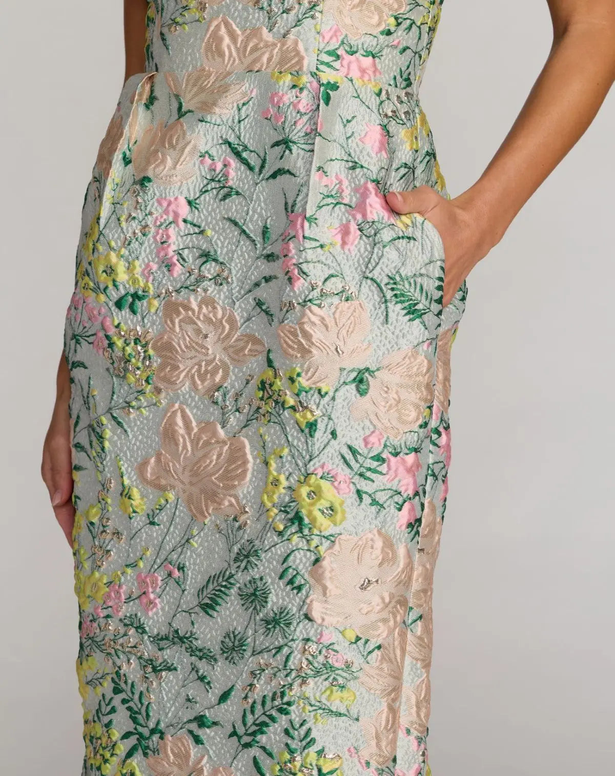 Multicolor Strapless Brocade Midi Dress With Pockets-Myartka