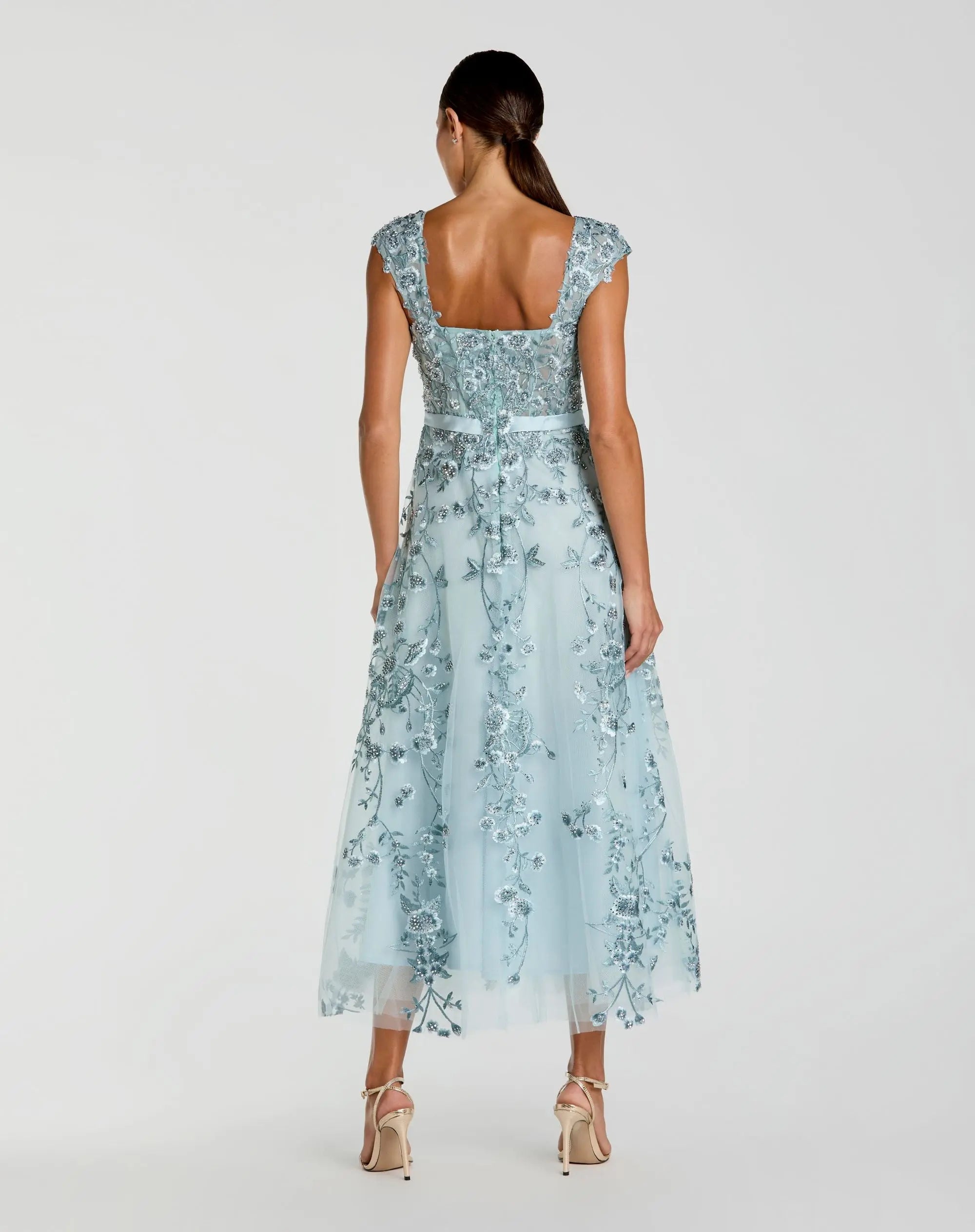 Blue Floral Embroidered Sweetheart Neckline Midi Dress-Myartka