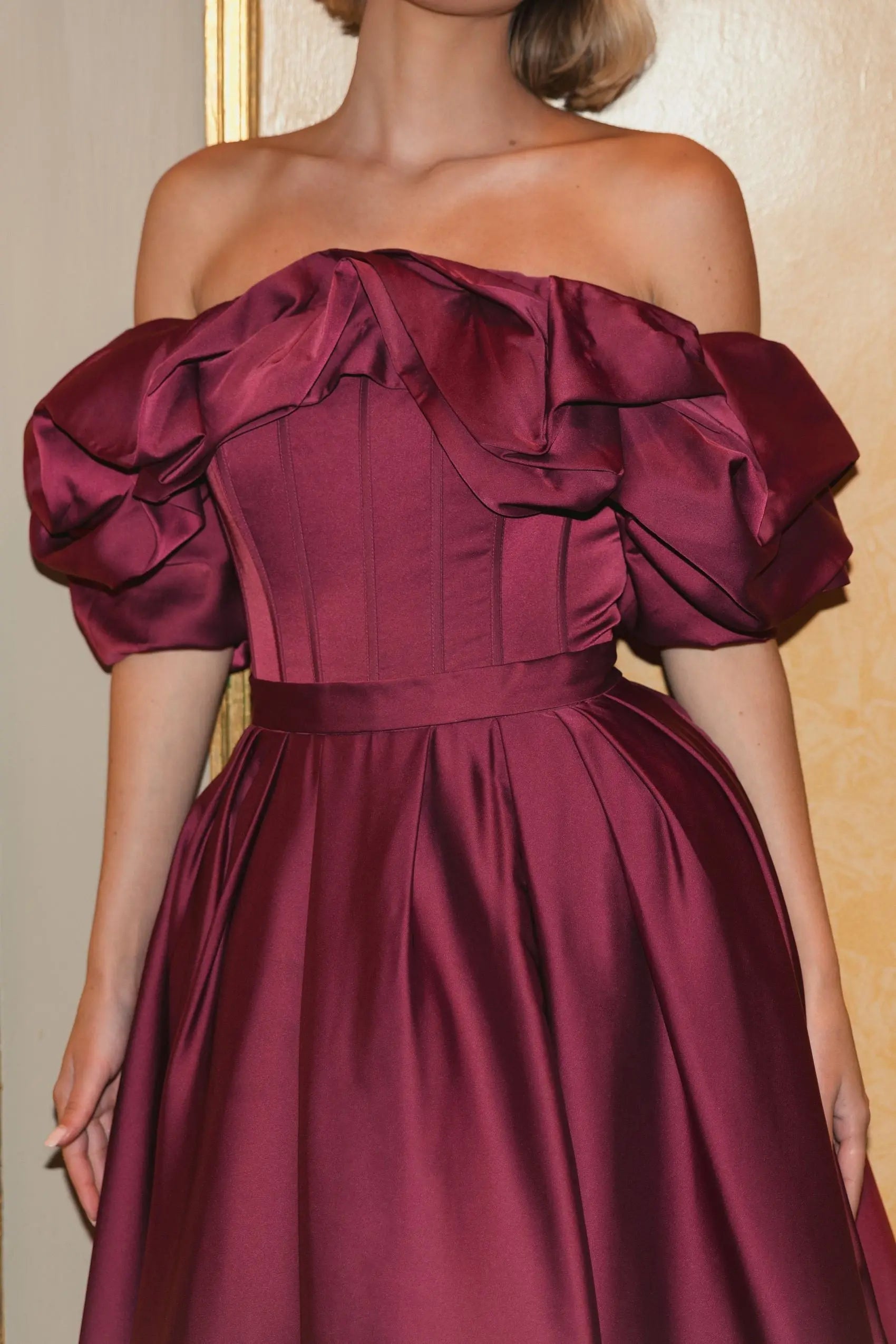 Plum Off The Shoulder Tea Length Dress-Myartka