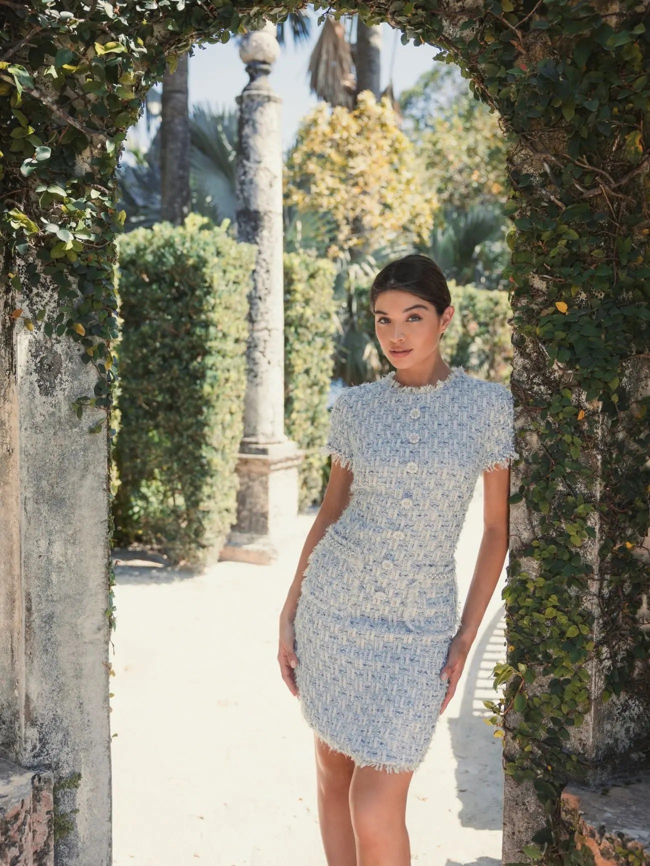 Blue Cap Sleeve Floral Button Detail Shift Dress-Myartka