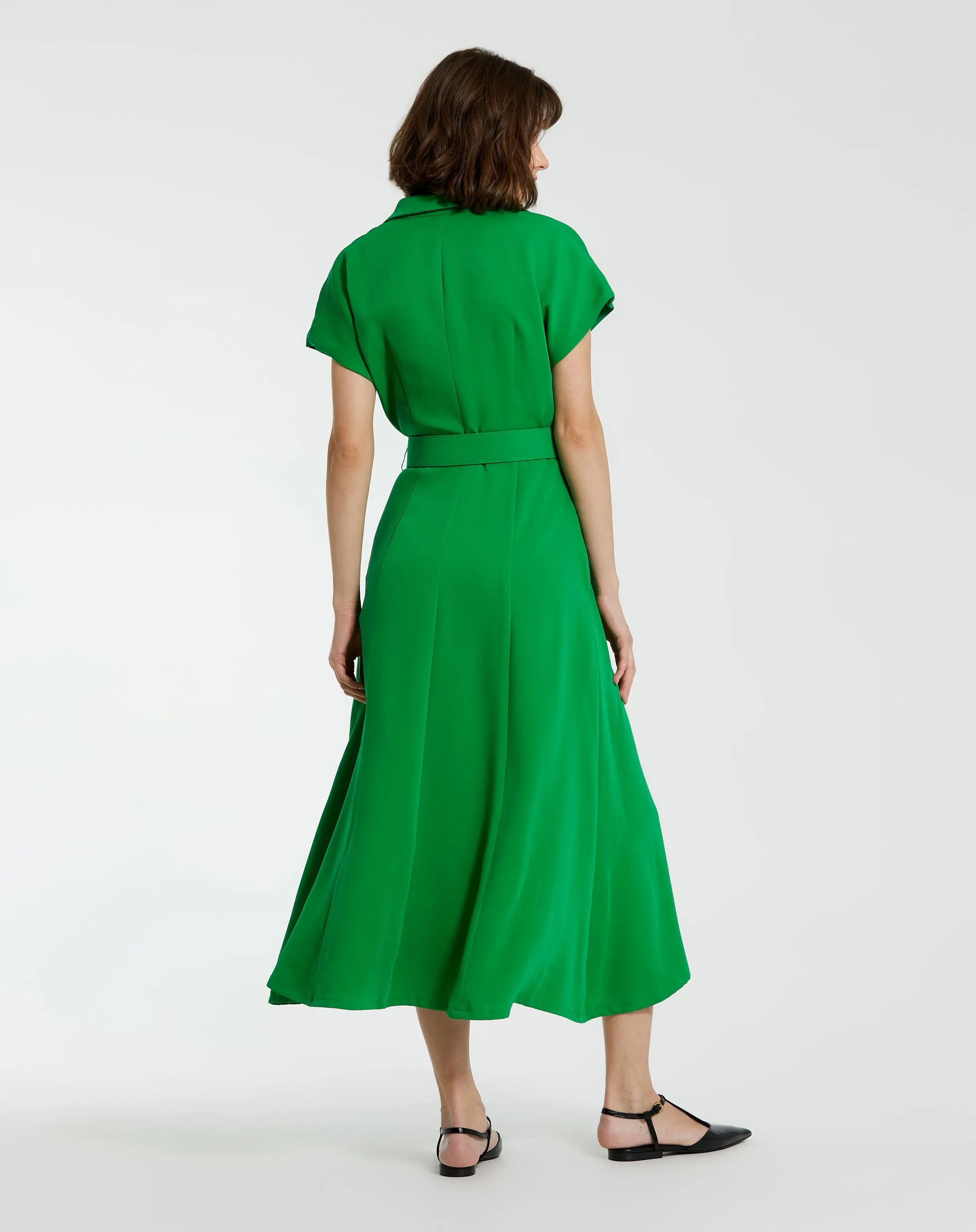 Green Crepe Collared Short Sleeve Midi Dress With Belt-Myartka