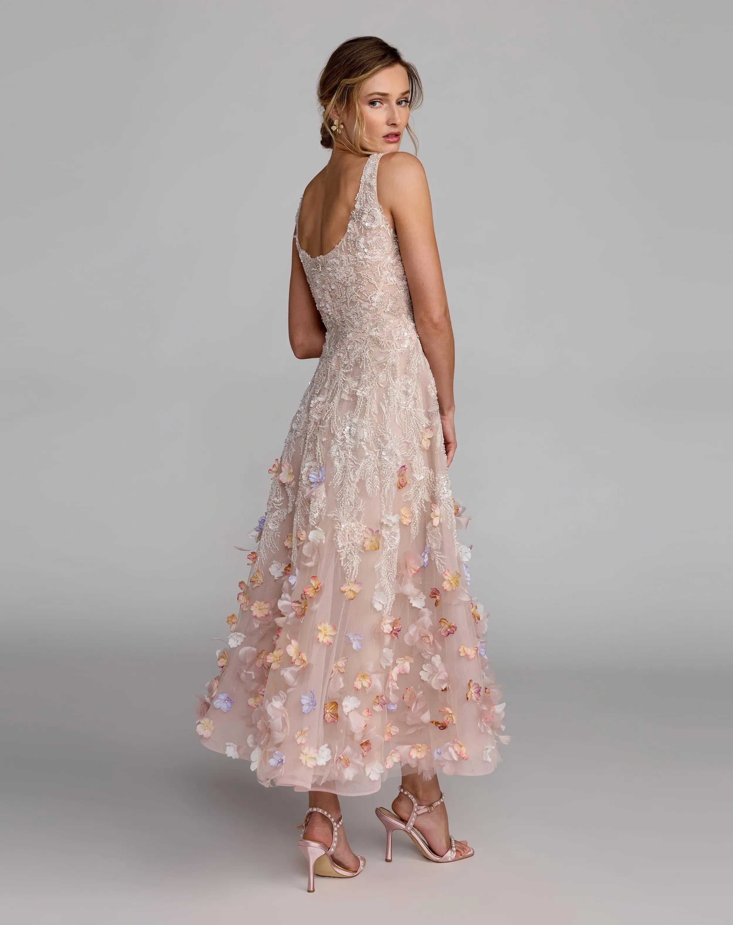 Pink Sleeveless Beaded Midi Dress With 3D Flowers-Myartka