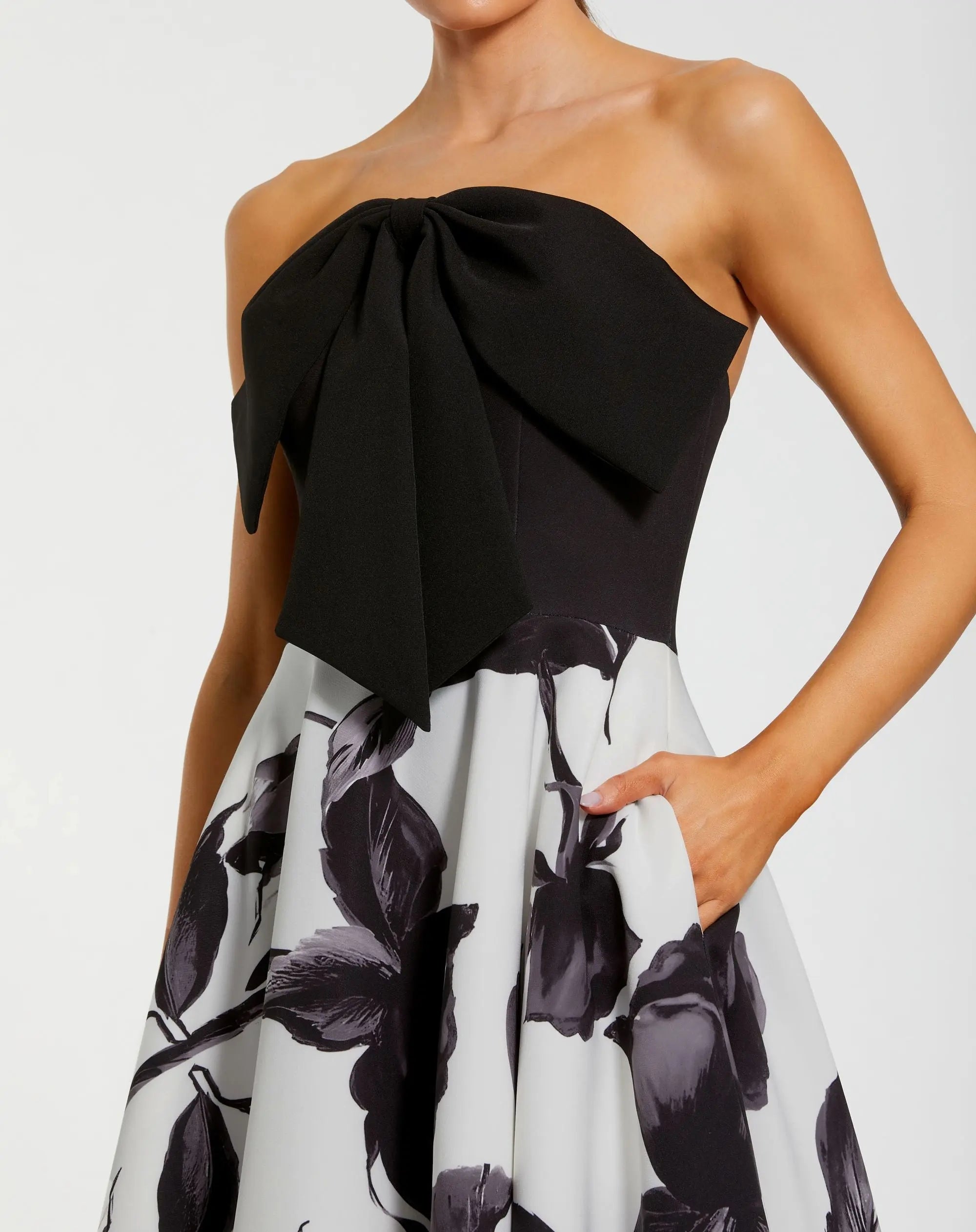 Black and Gray Floral Strapless Midi Dress With Bow-Myartka