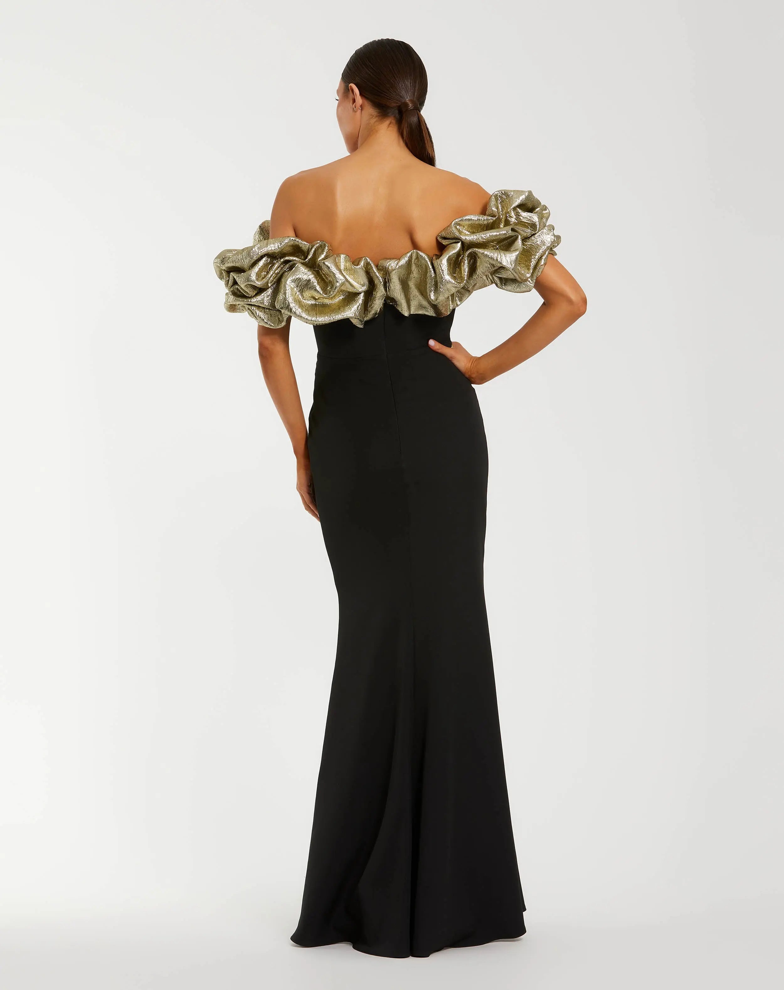 Black Mermaid Gown With Off The Shoulder Ruffle Detail-Myartka