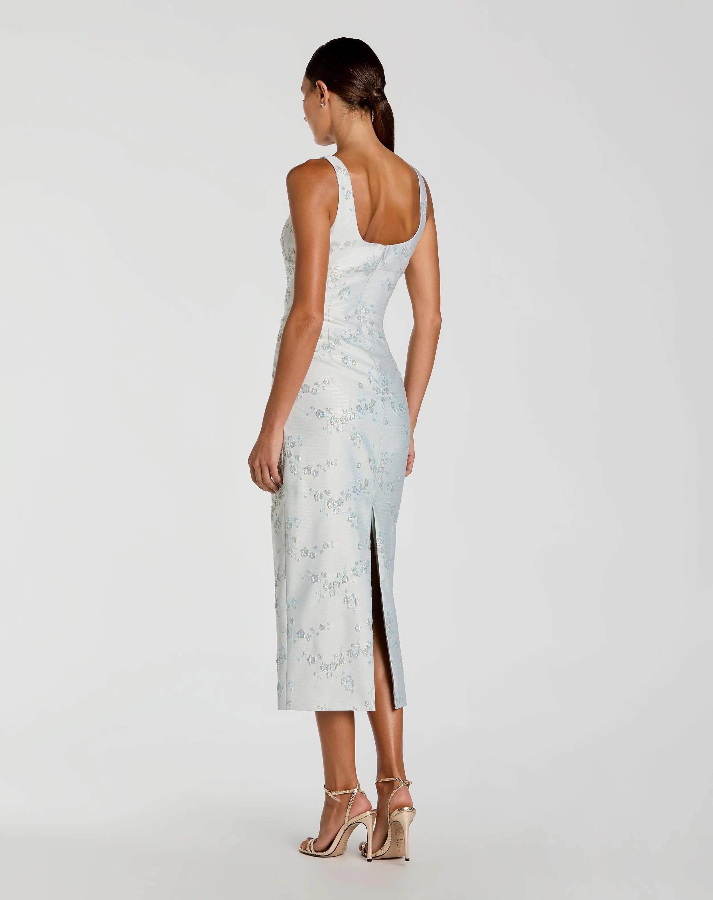 Light Blue Brocade Sleeveless Scoop Neck Midi Dress-Myartka