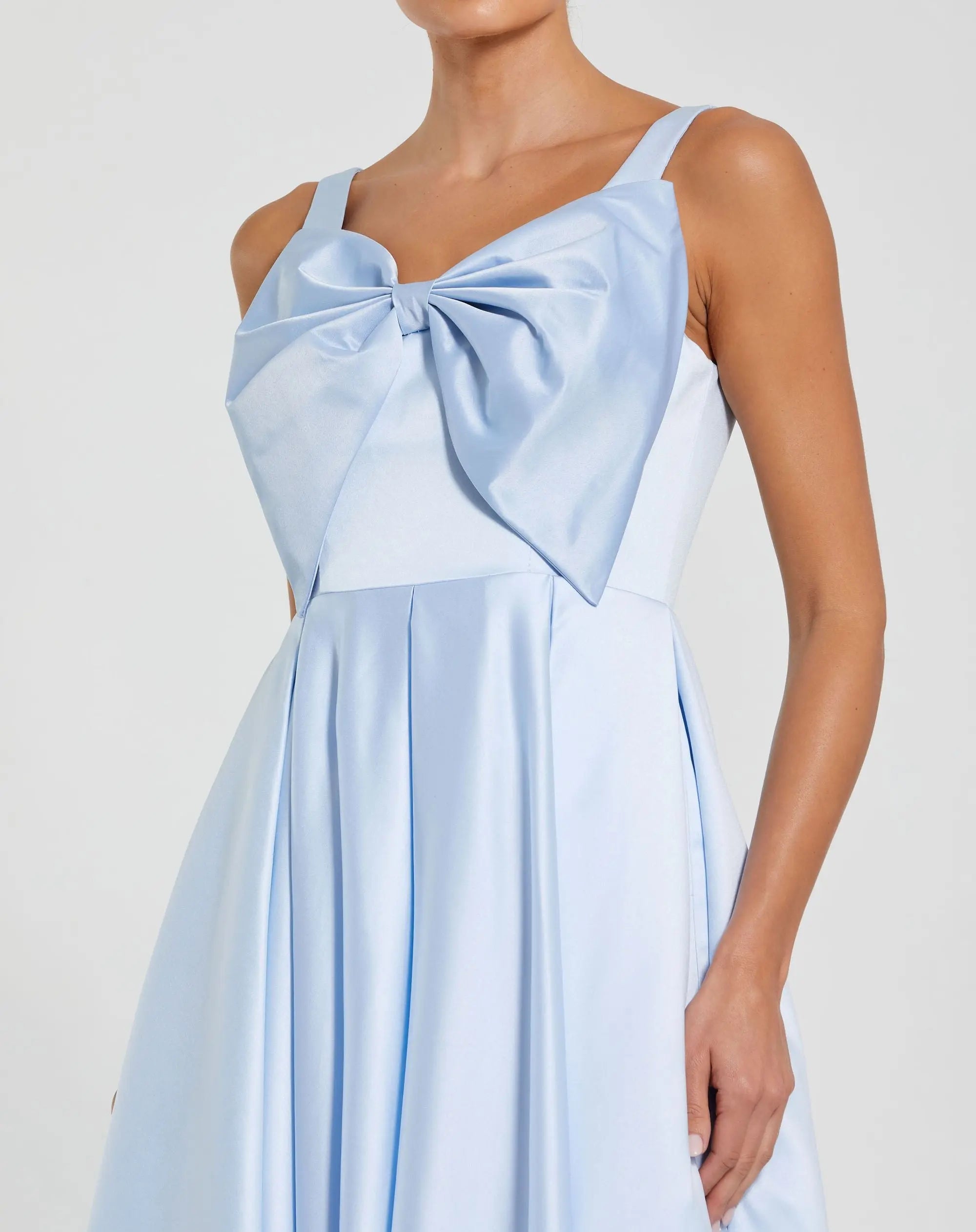 Blue Sleeveless Satin Midi Dress with Bow Detail-Myartka