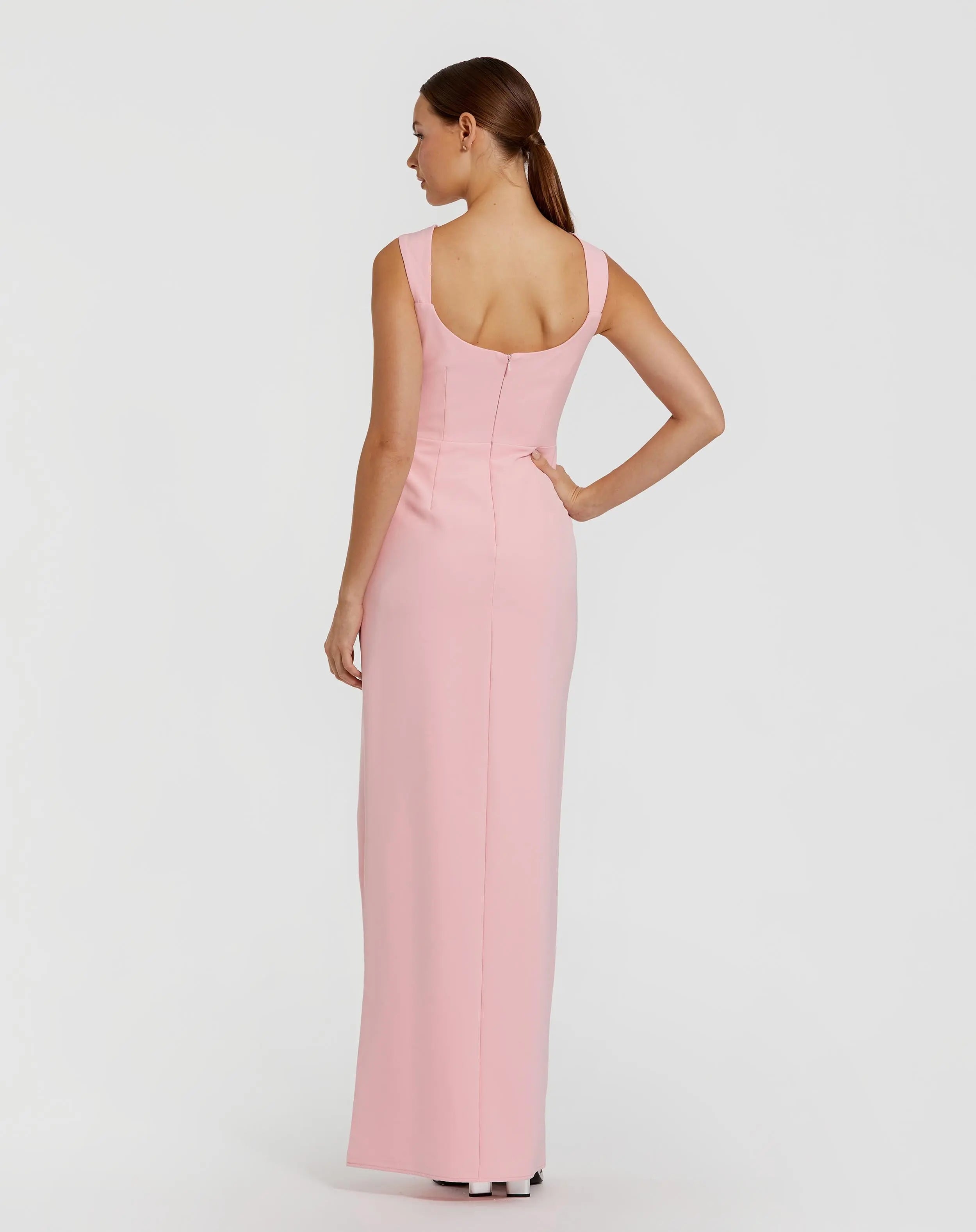 Pink Sleeveless Crepe Gown With Embellished Bows-Myartka