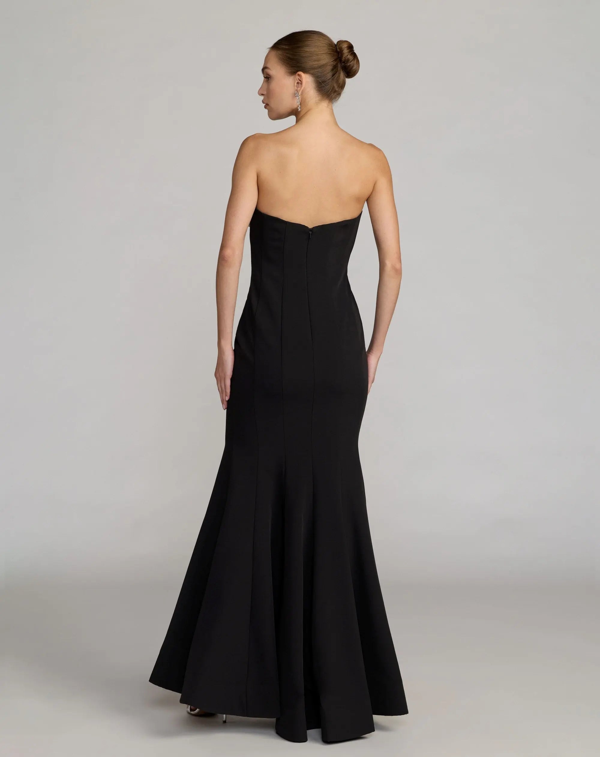 Black Strapless Crepe Mermaid Gown With 3D Flowers-Myartka