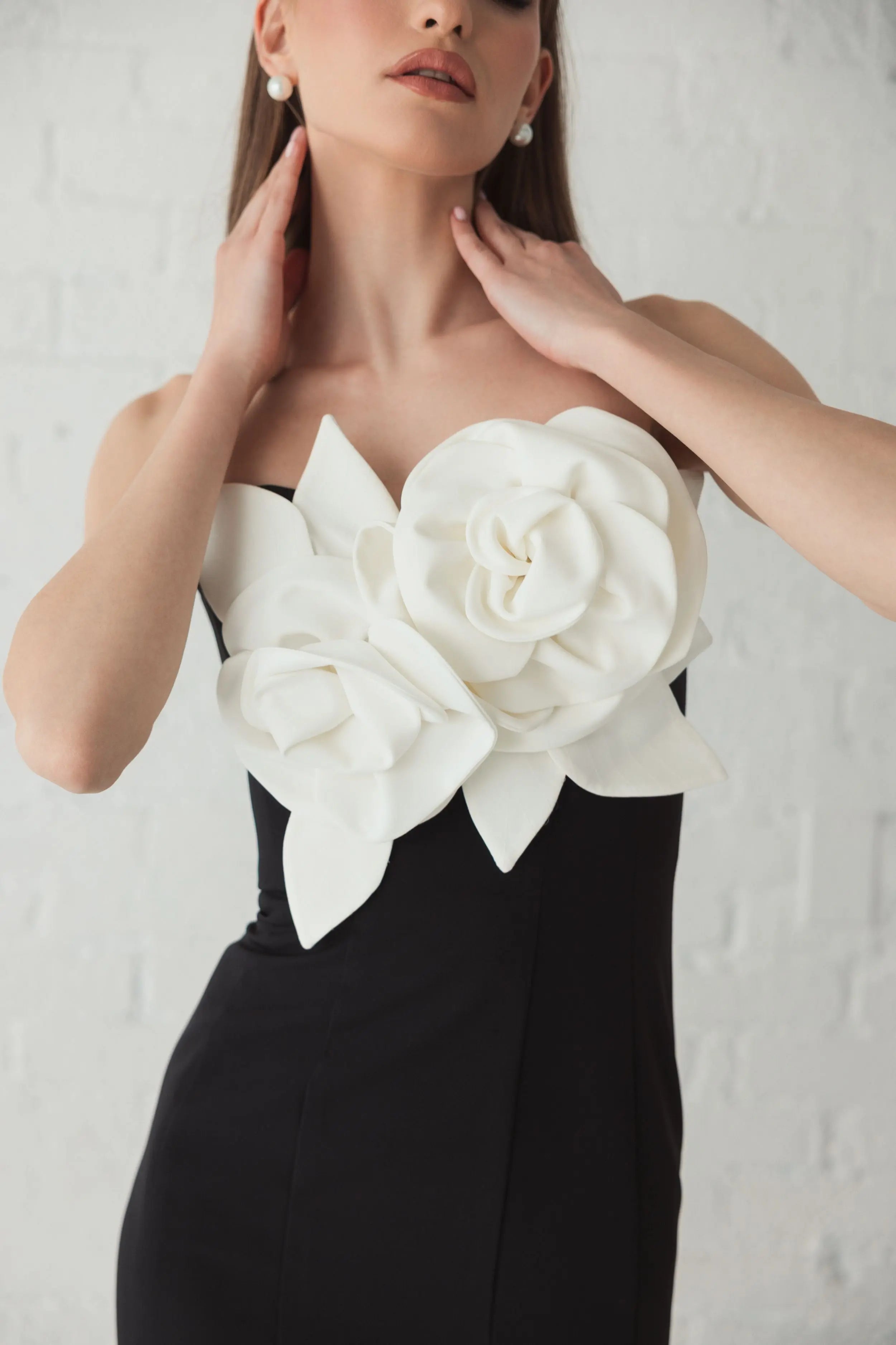 Black Strapless Crepe Mermaid Gown With 3D Flowers-Myartka