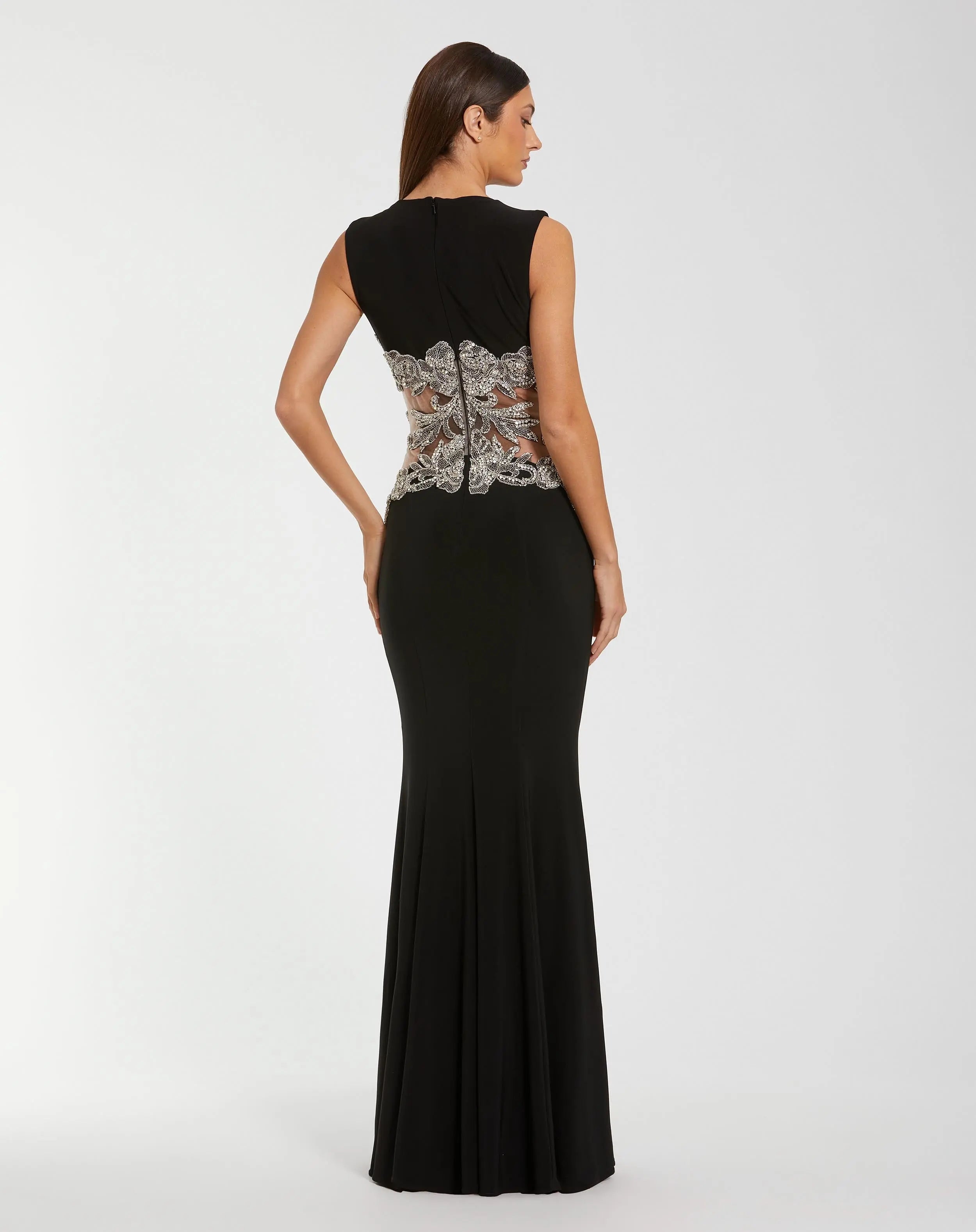 Black Sleeveless Jersey Gown With Beaded Waist Detail-Myartka