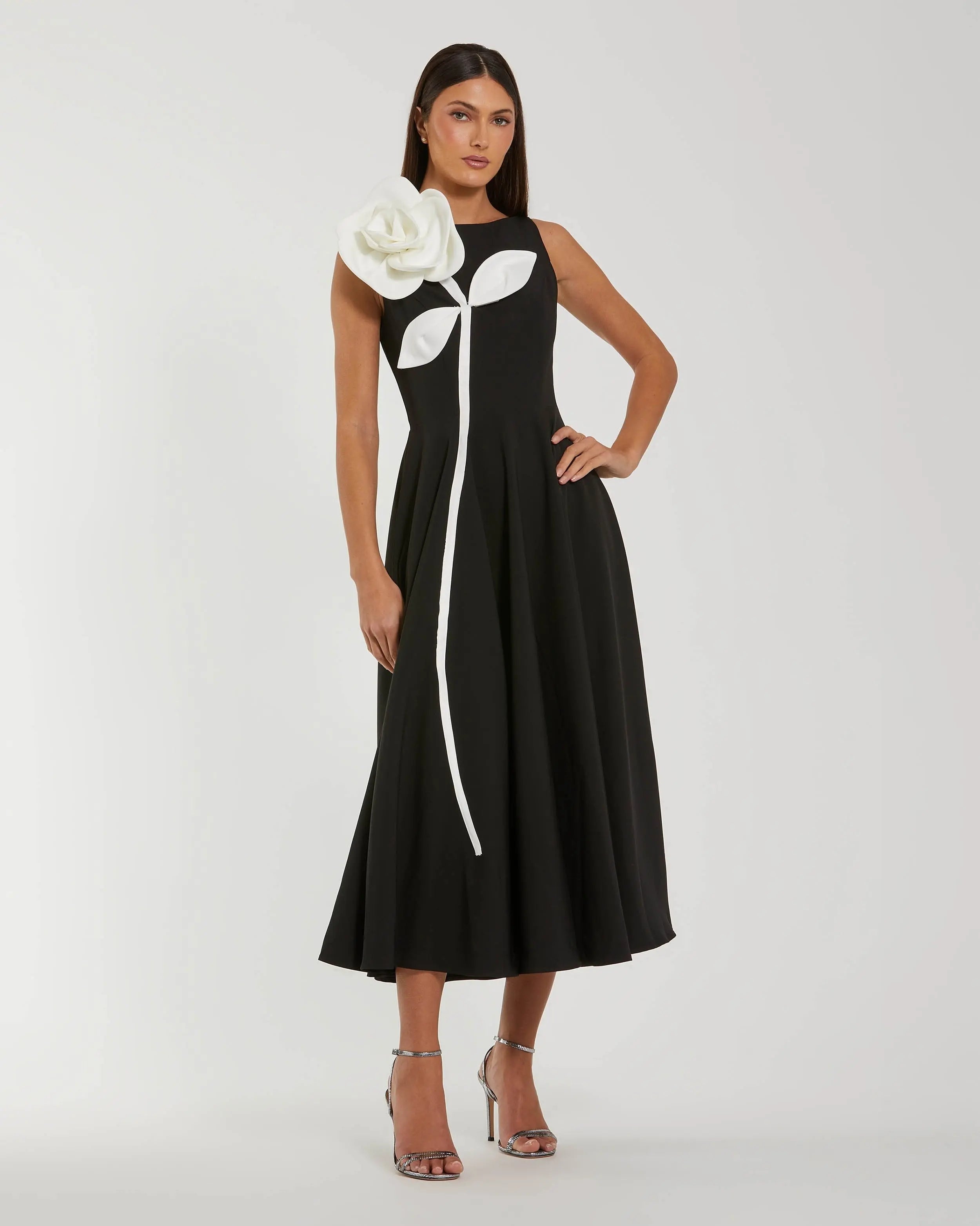 Black Crepe A Line Midi Dress with 3D Flower-Myartka