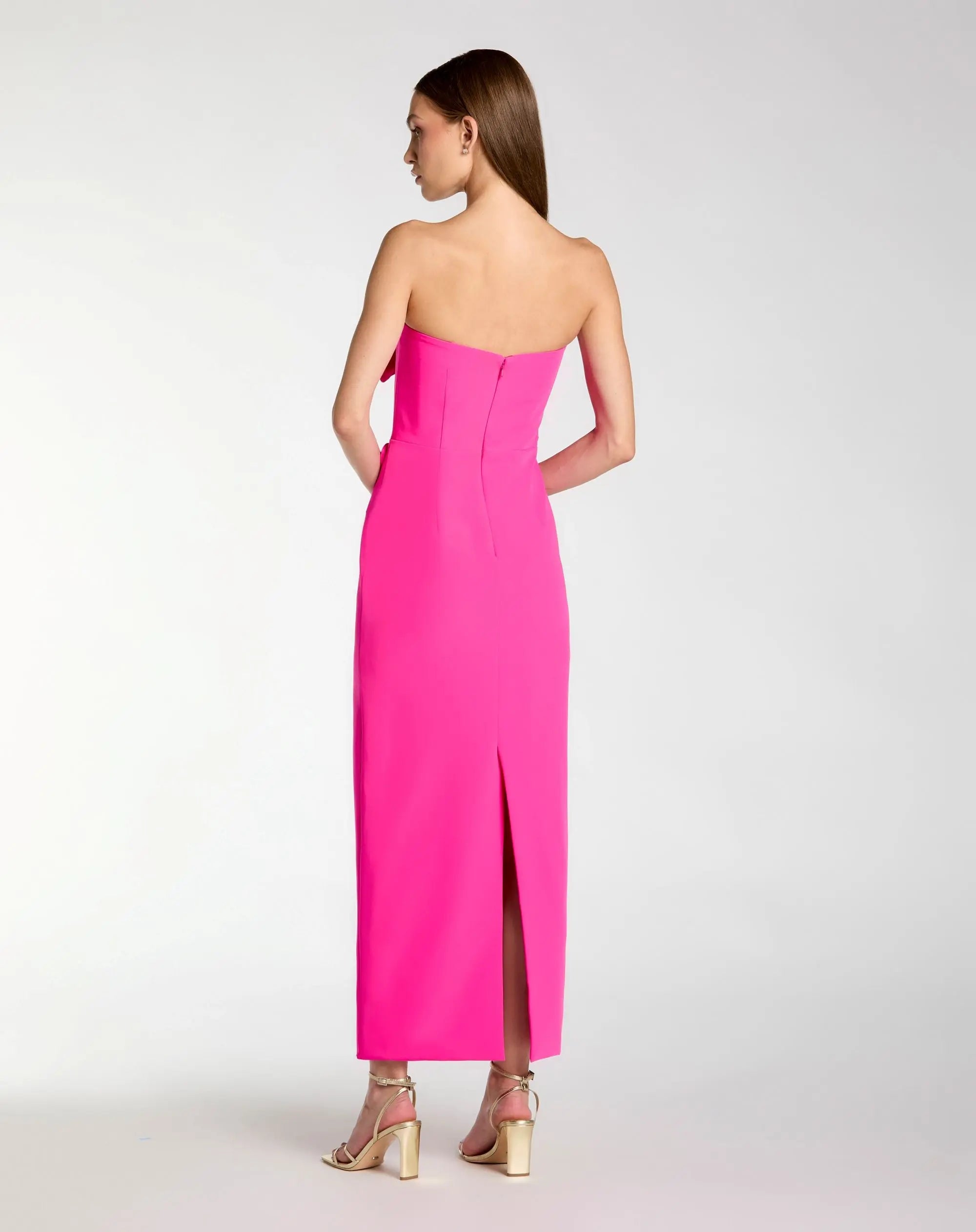 Pink Strapless Crepe Dress With 3D Flower Detail-Myartka