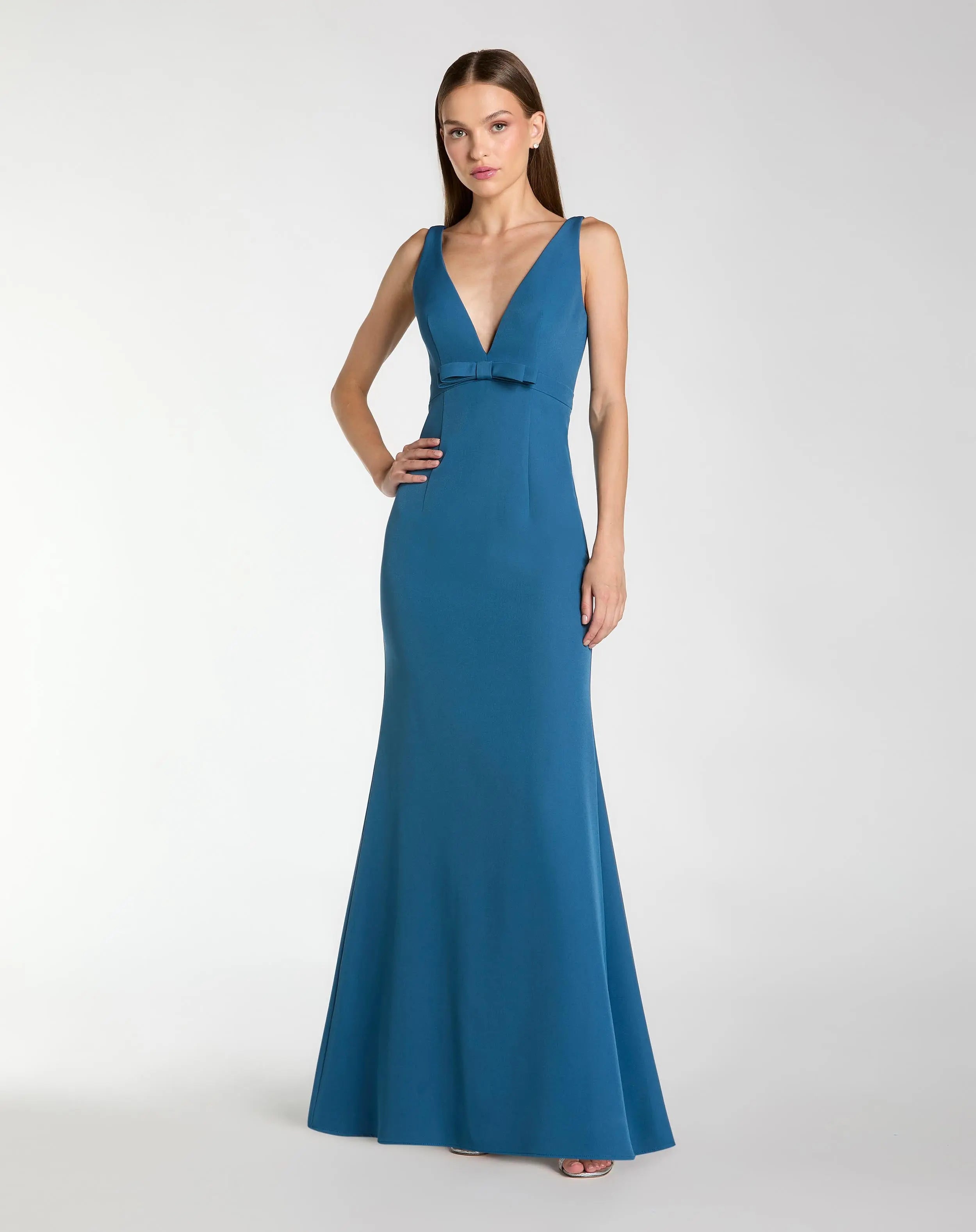 Blue Crepe Sleeveless V Neck Mermaid Gown With Bow-Myartka