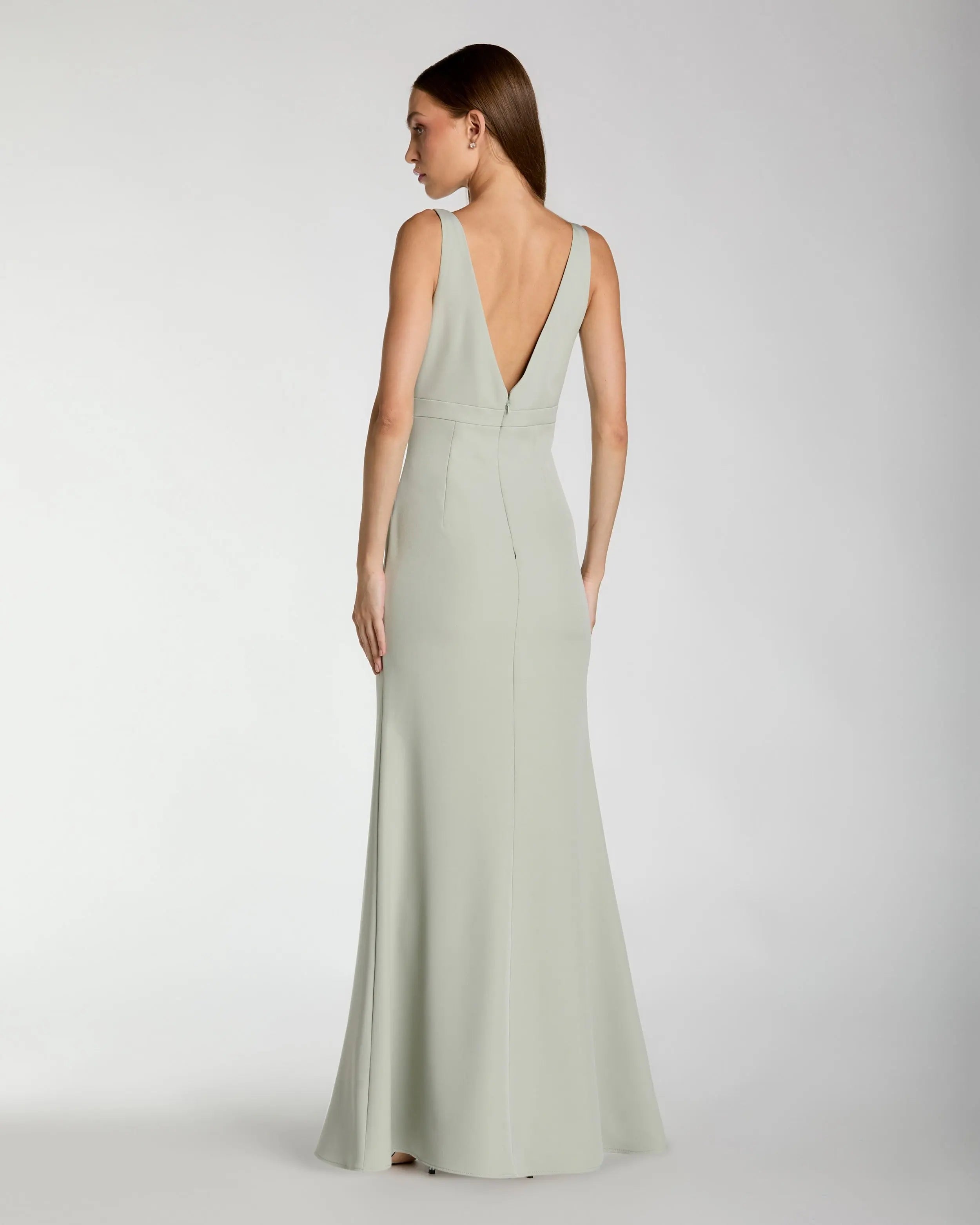 Light Green Crepe V-Neck Mermaid Gown with Bow-Myartka