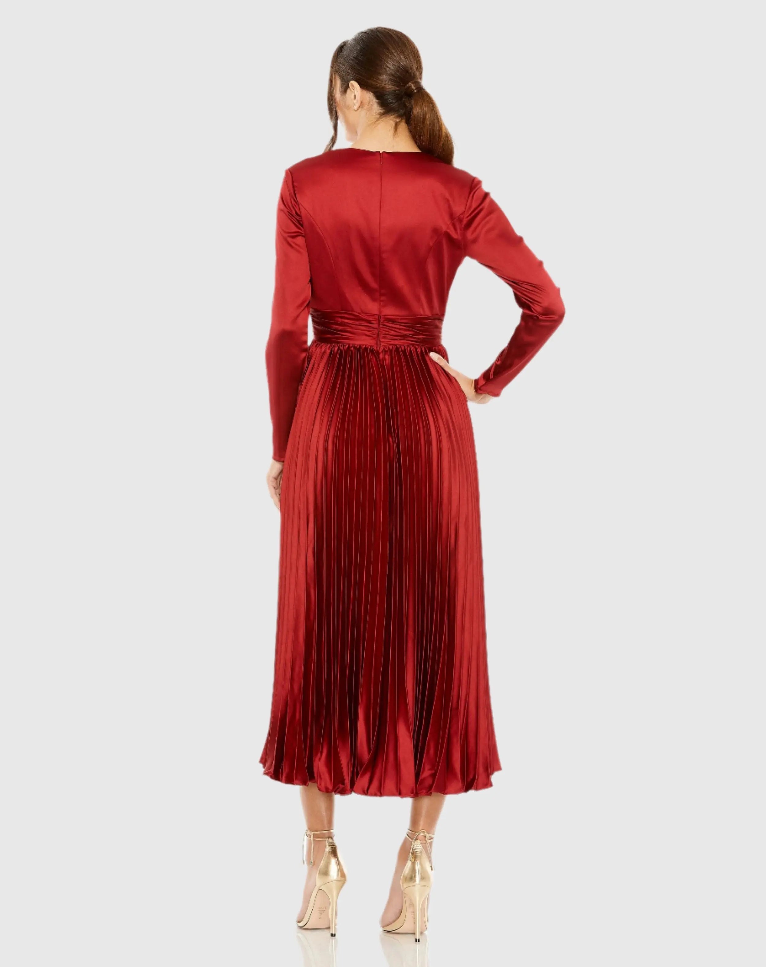 Deep Red Pleated Long Sleeve V-Neck Dress-Myartka