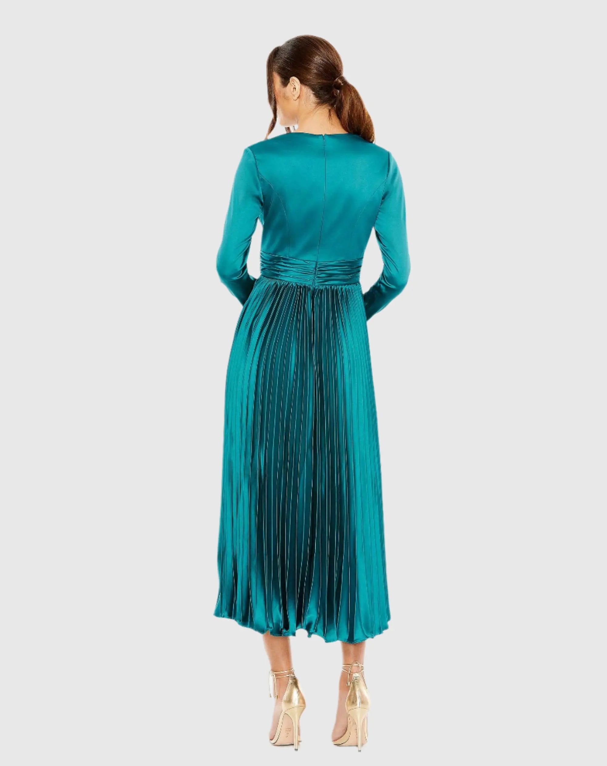 Blue Pleated Long Sleeve V-Neck Dress-Myartka