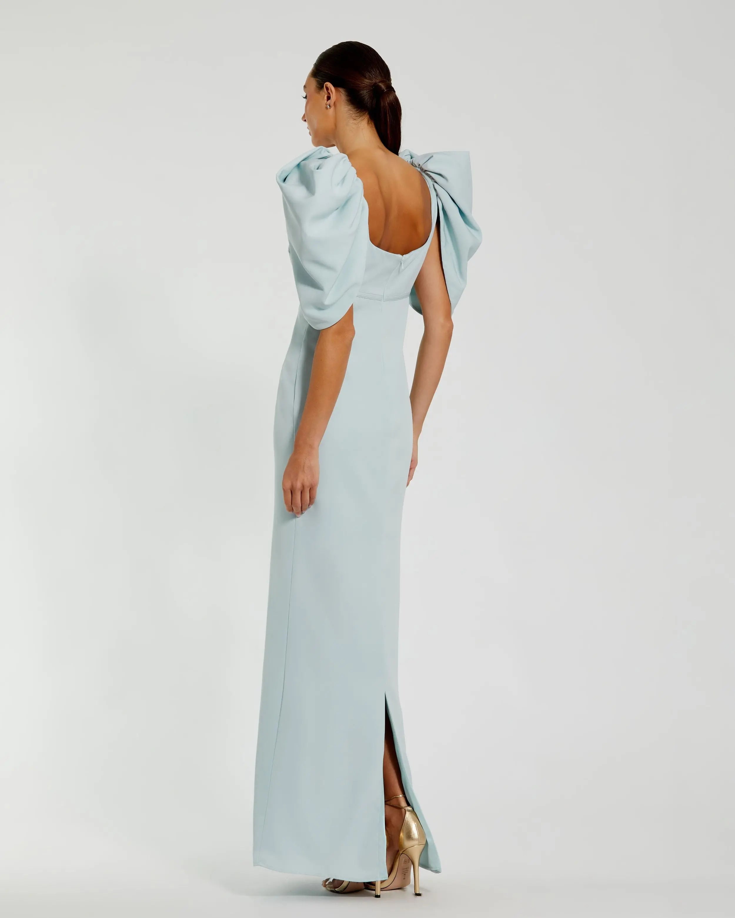 Blue Fitted Crepe Square Neck Gown With Puff Sleeves-Myartka