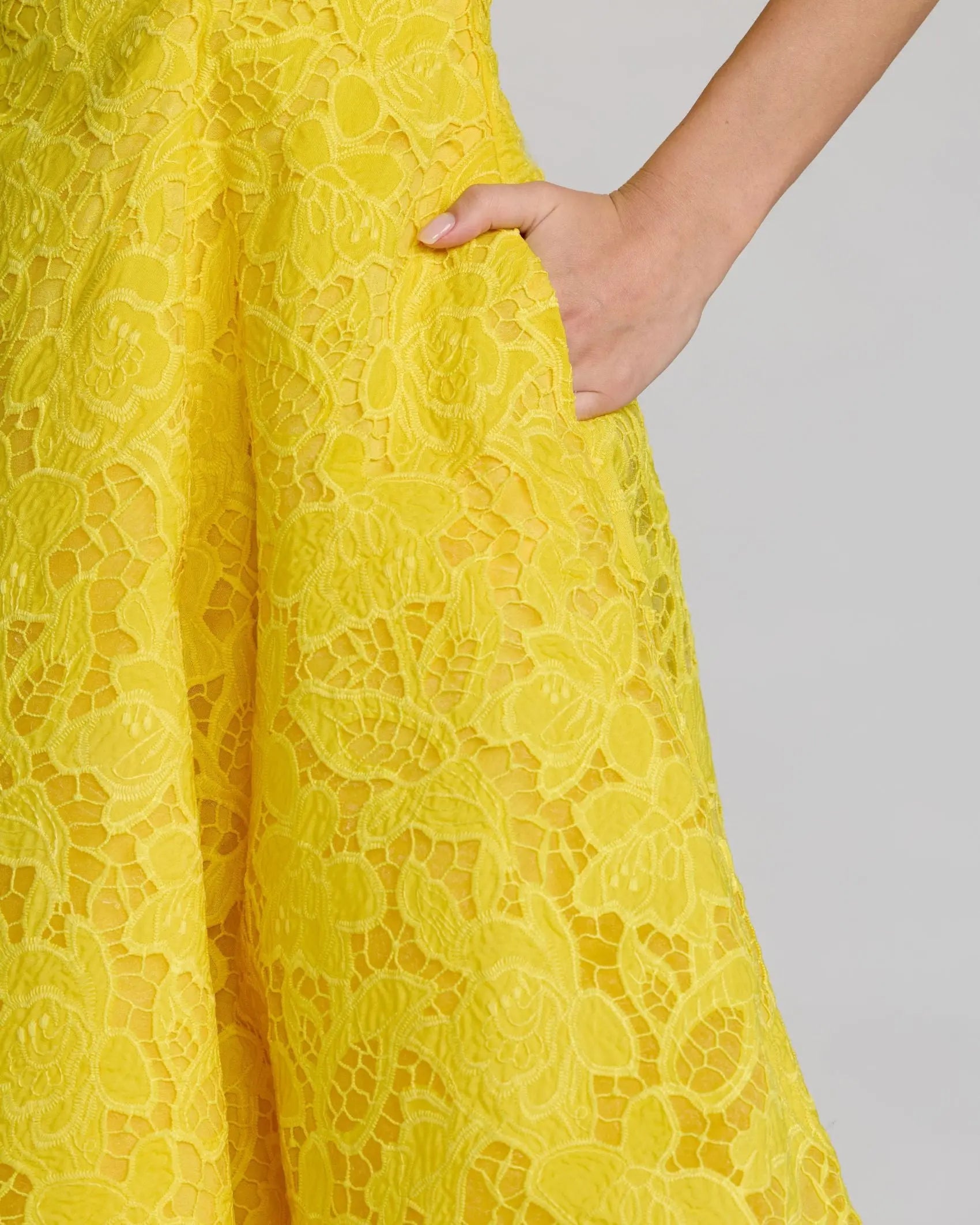 Yellow Lace Square Neck A-Line Midi Dress-Myartka