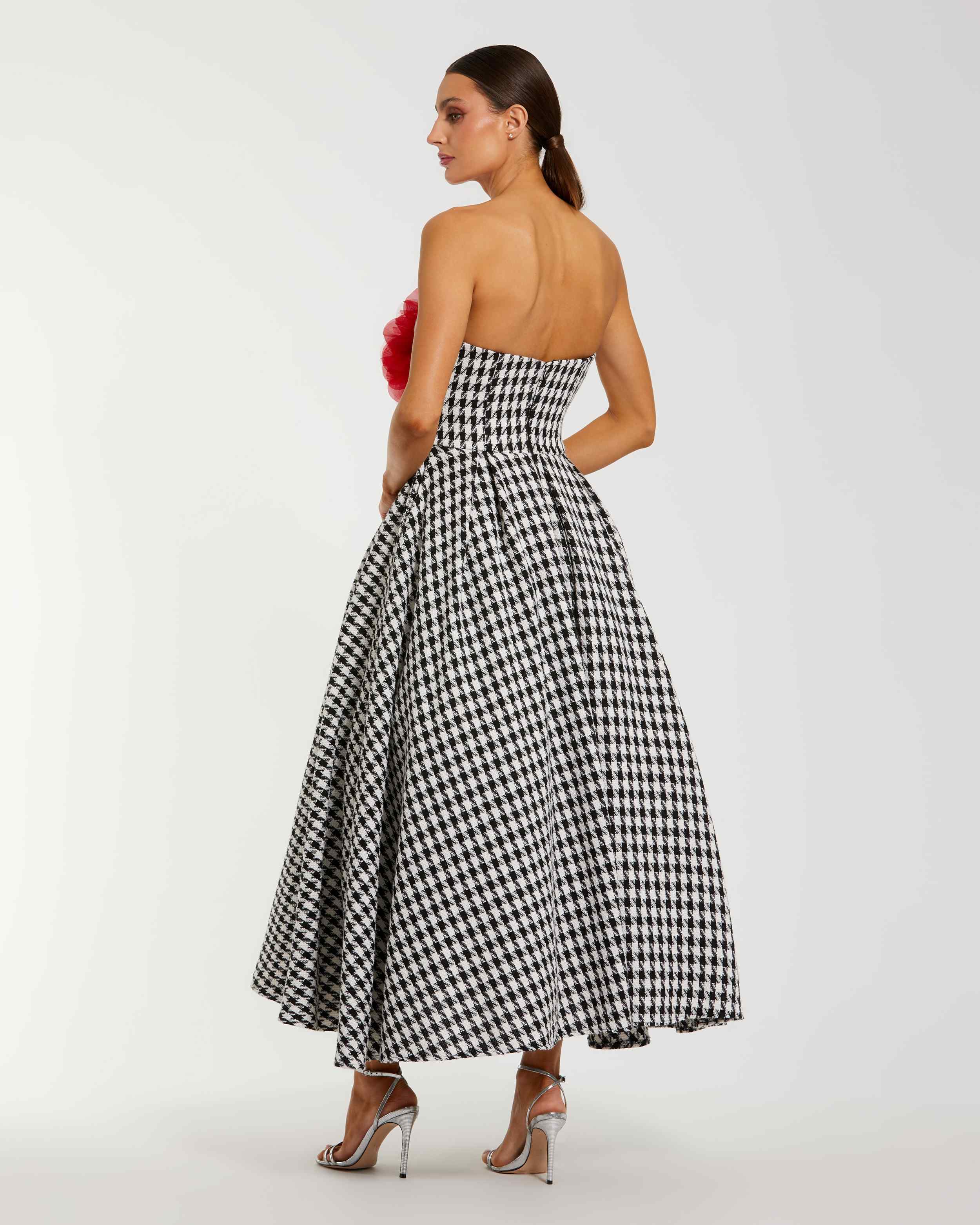 Black and White Strapless Boucle A Line Midi Dress With 3D Flower-Myartka