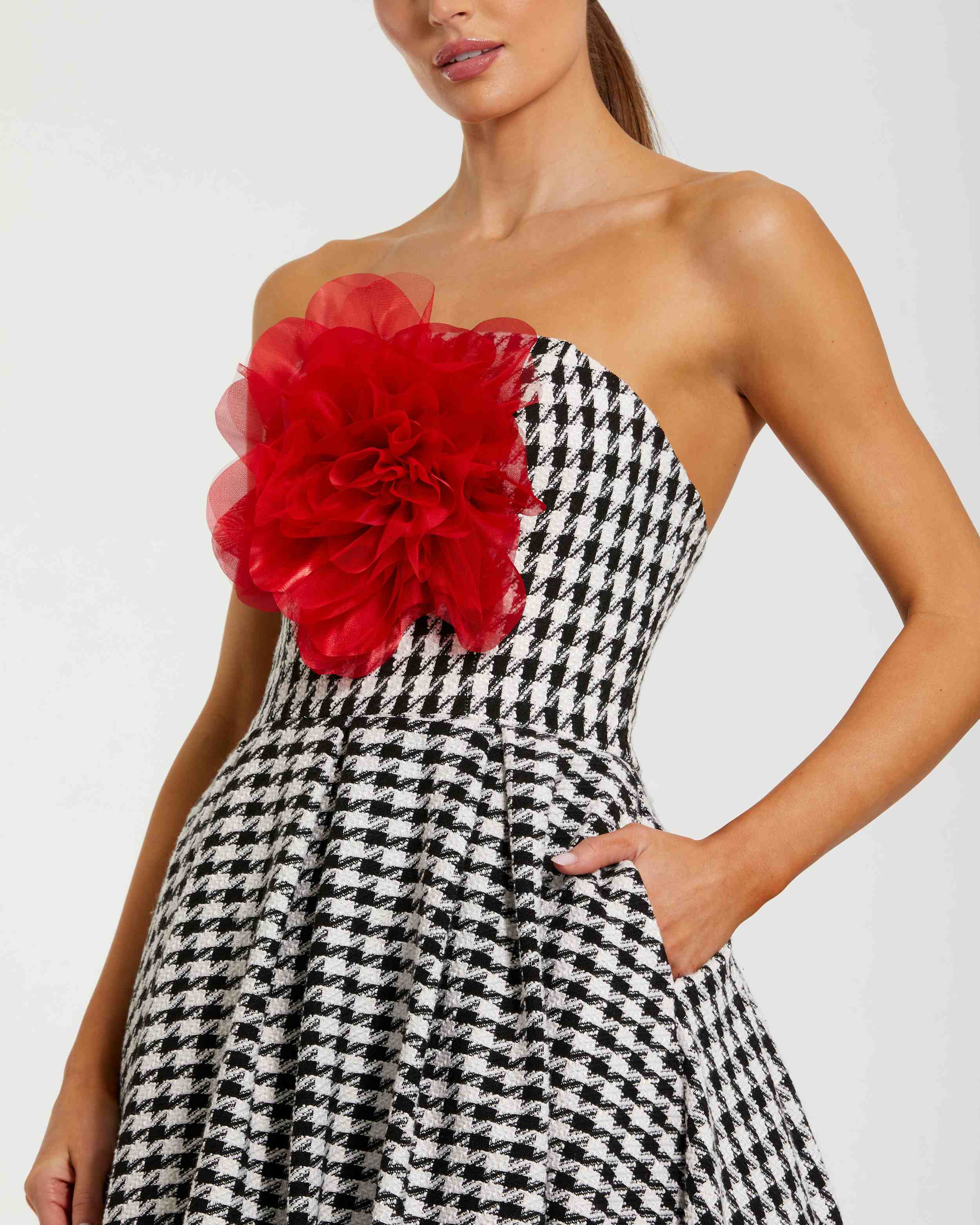 Black and White Strapless Boucle A Line Midi Dress With 3D Flower-Myartka