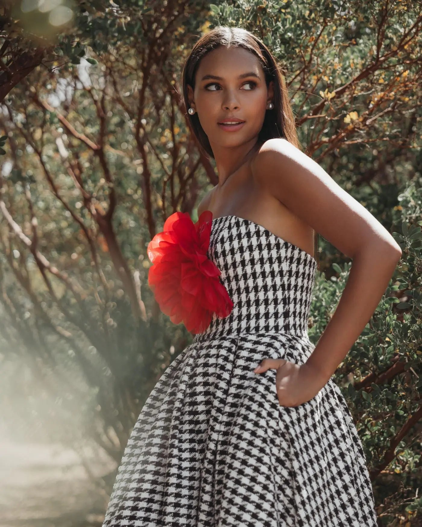 Black and White Strapless Boucle A Line Midi Dress With 3D Flower-Myartka