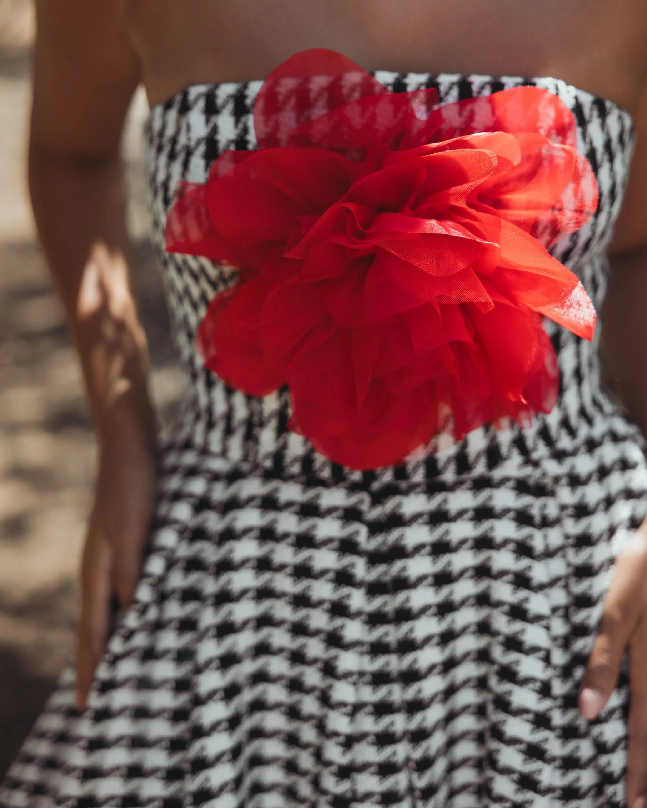 Black and White Strapless Boucle A Line Midi Dress With 3D Flower-Myartka