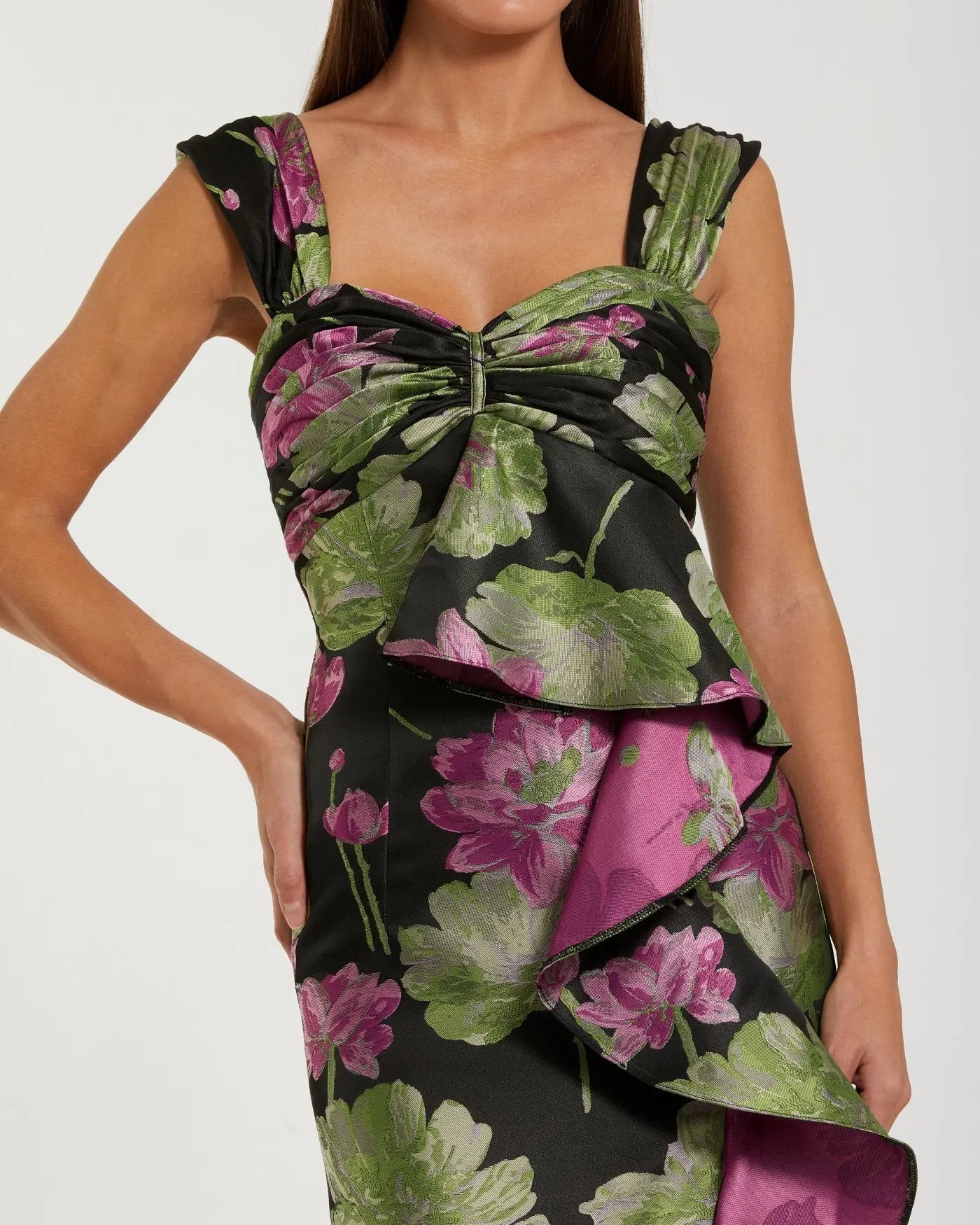 Black Sleeveless Floral Maxi Dress With Ruffle Detail-Myartka