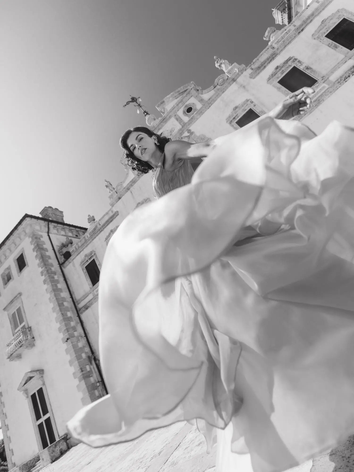 Coral Ruffle Shoulder V-Neck Chiffon Gown-Myartka