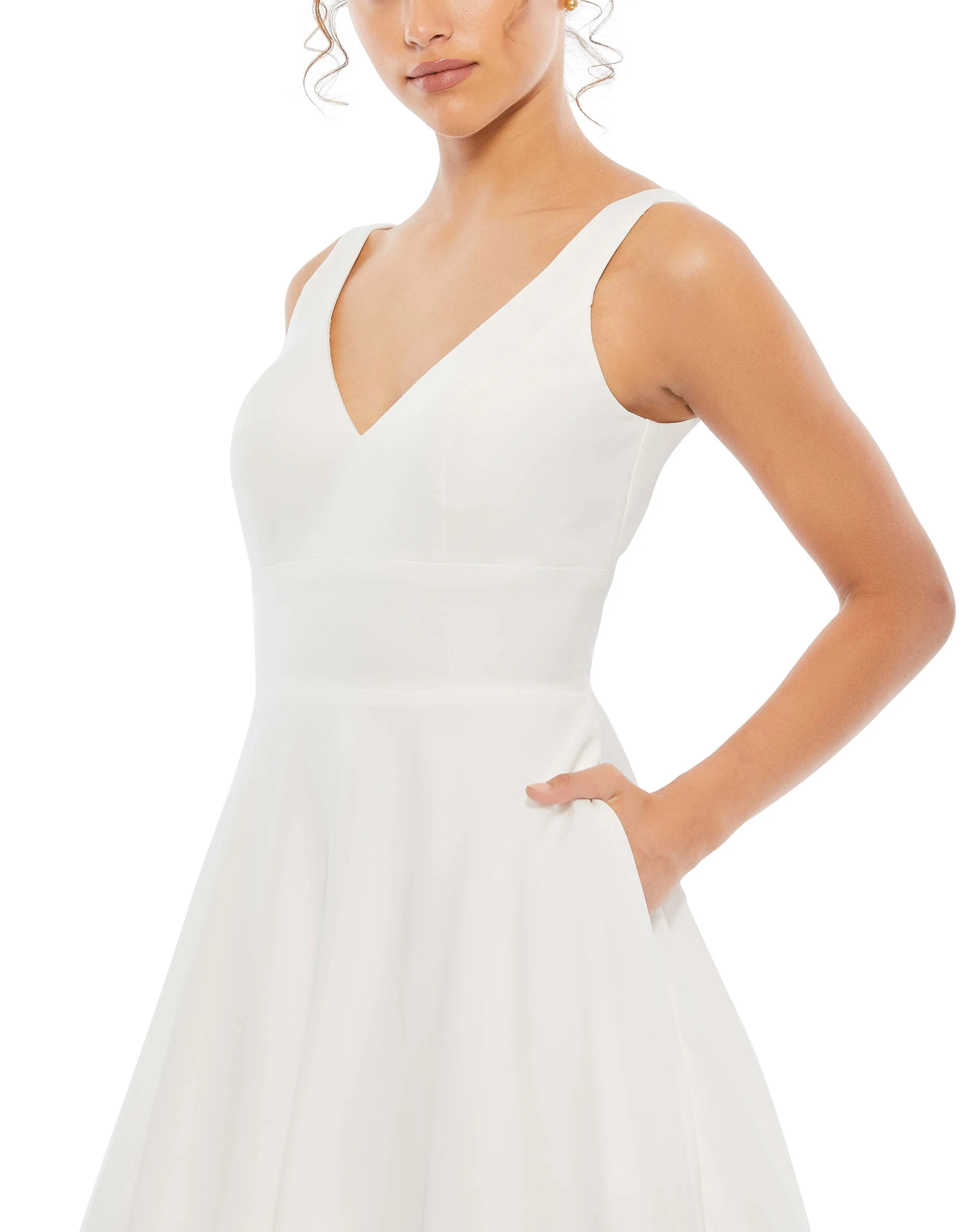White Classic Sleeveless A-Line Gown with Pockets-Myartka