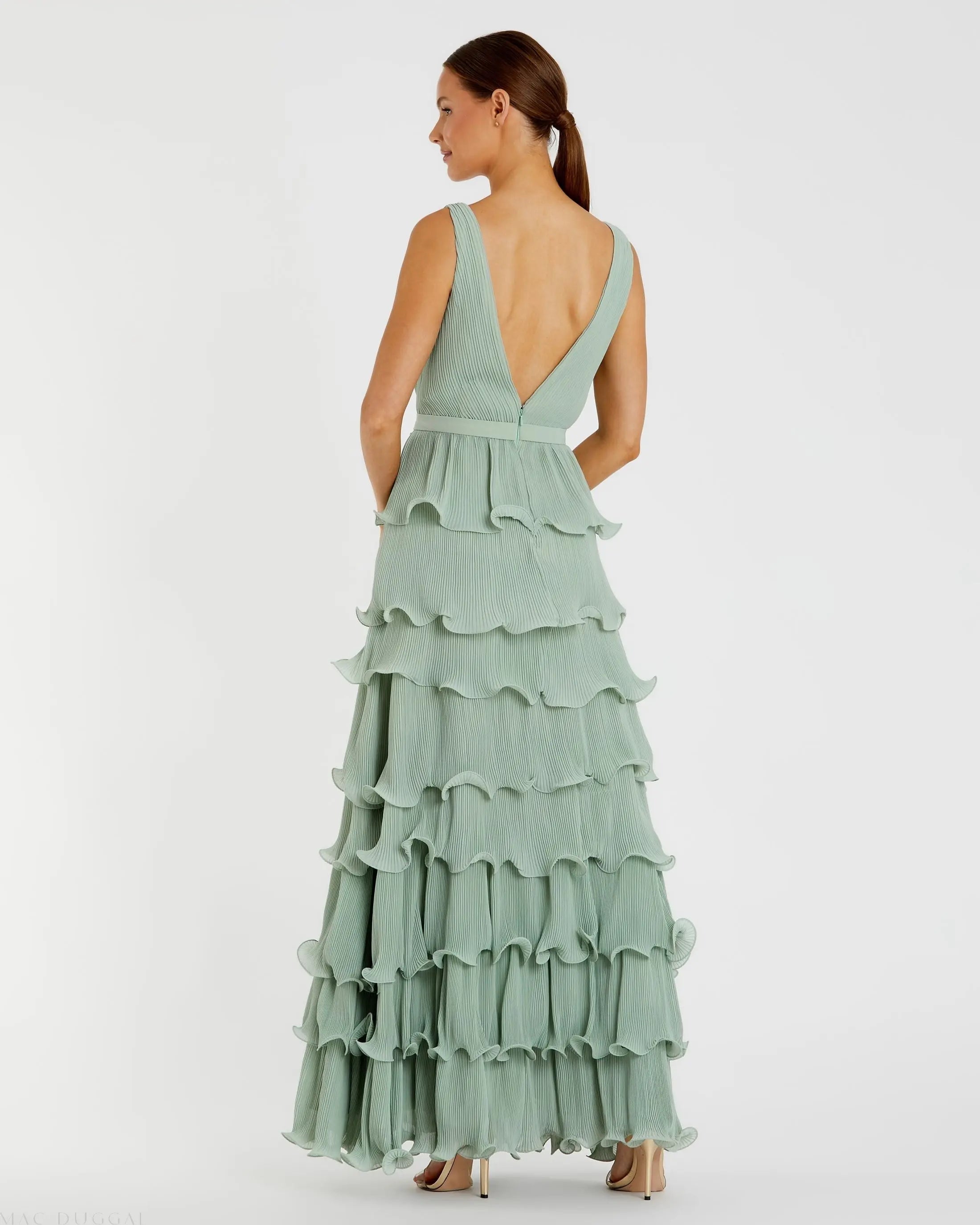Green Sleeveless Ruffle Tiered V Neck Gown-Myartka