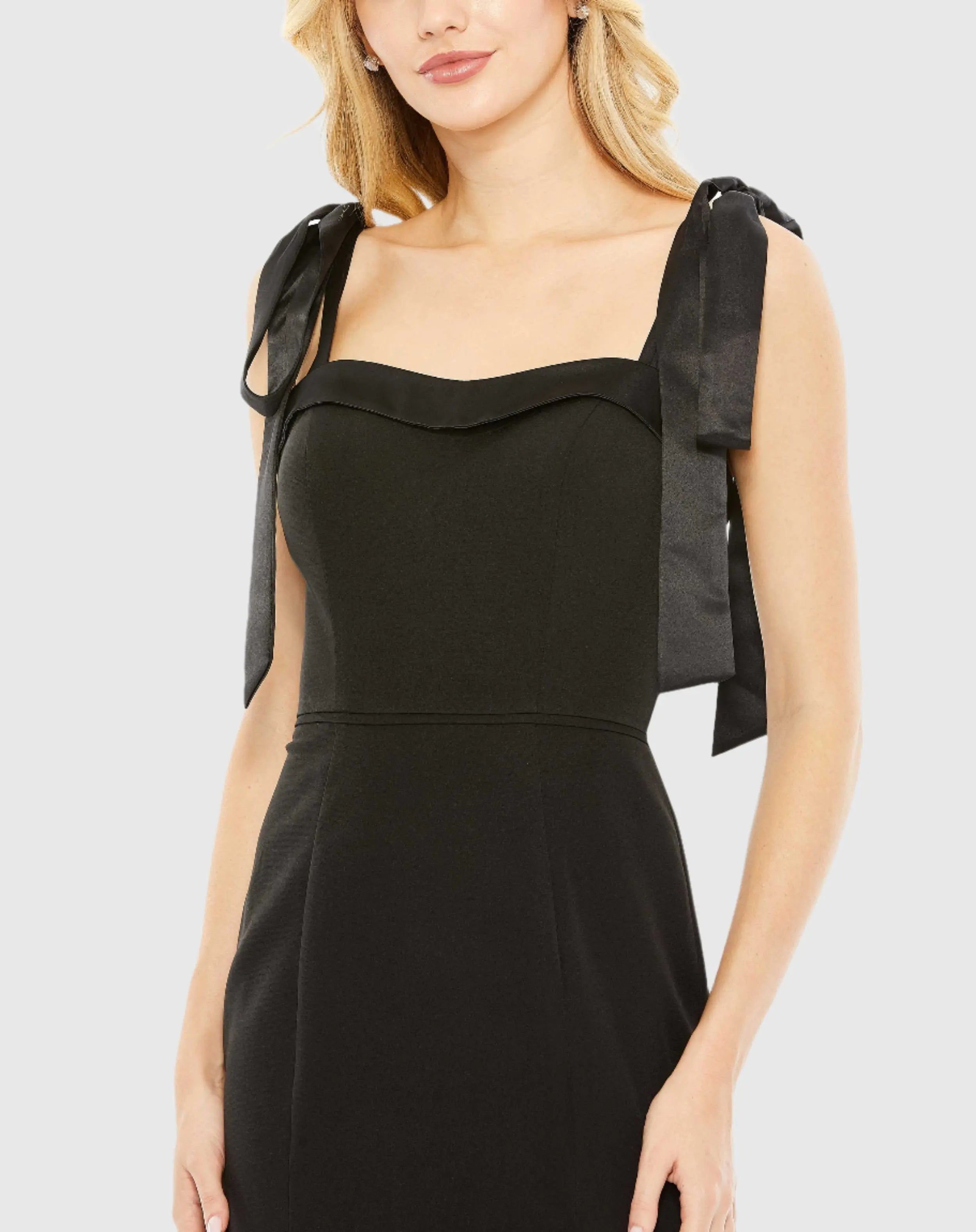 Black Square Neck Tie Strap Slit Gown-Myartka