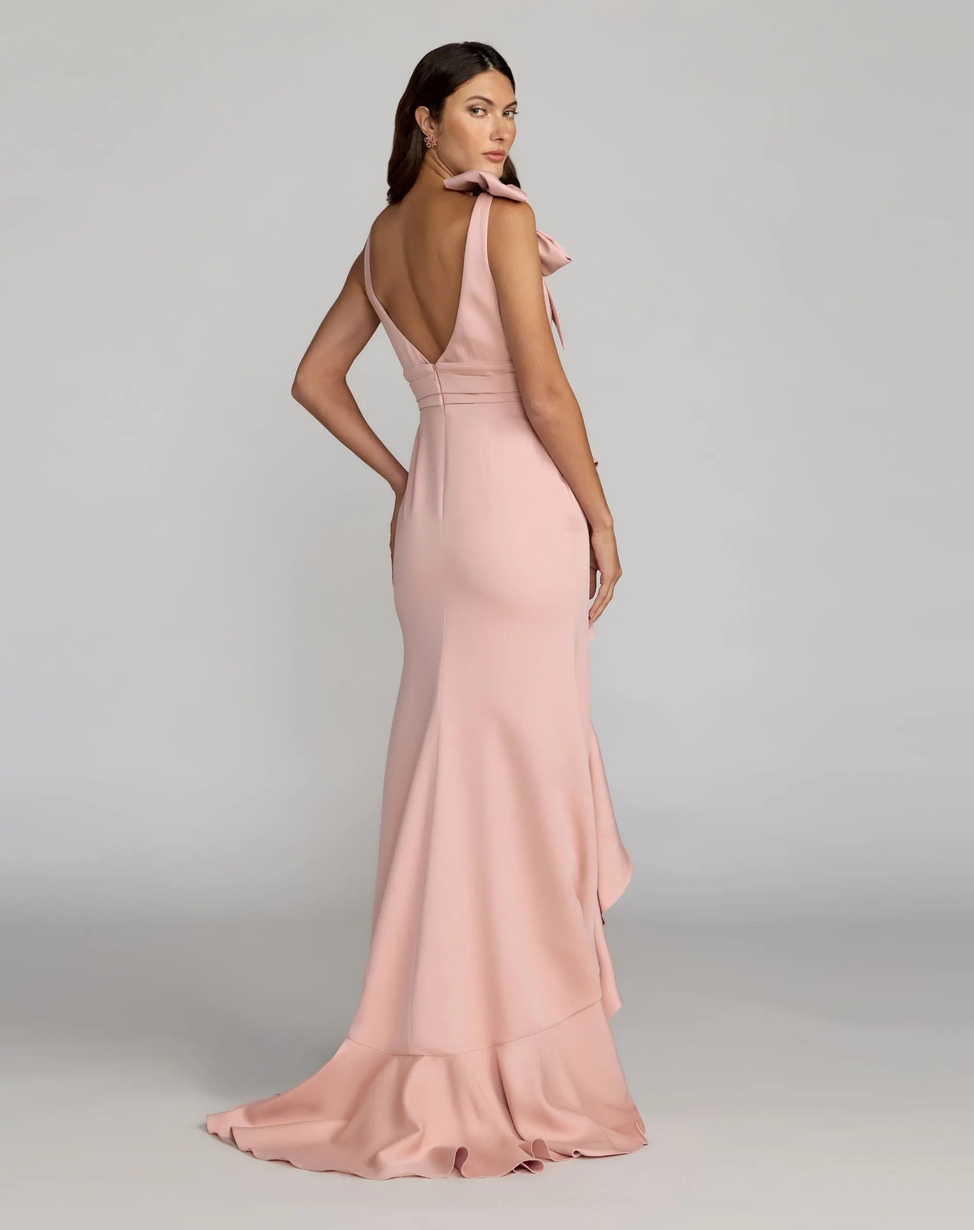 Pink Sleeveless Ruffled V-Neck Gown With Bow-Myartka