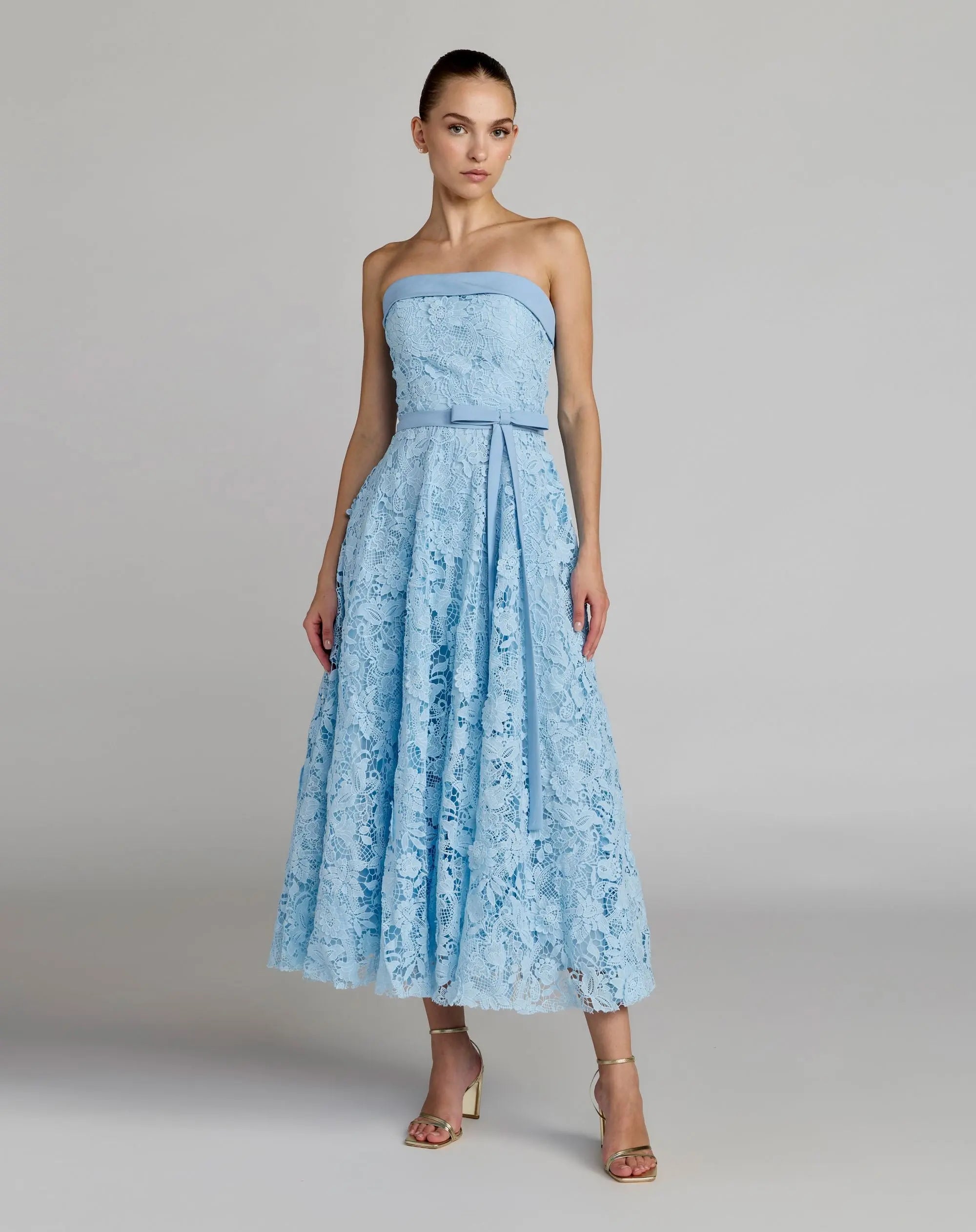 Blue Embroidered Lace Strapless Midi Dress With Bow Detail-Myartka